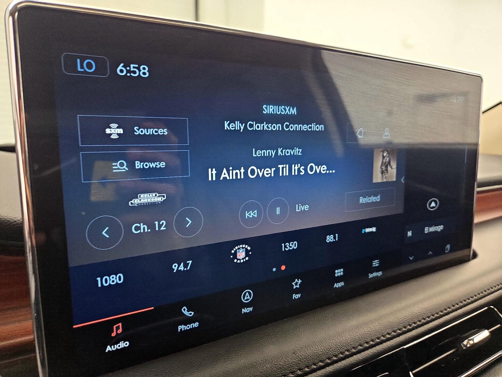 Thumbnail: 2023 Lincoln Nautilus - 16