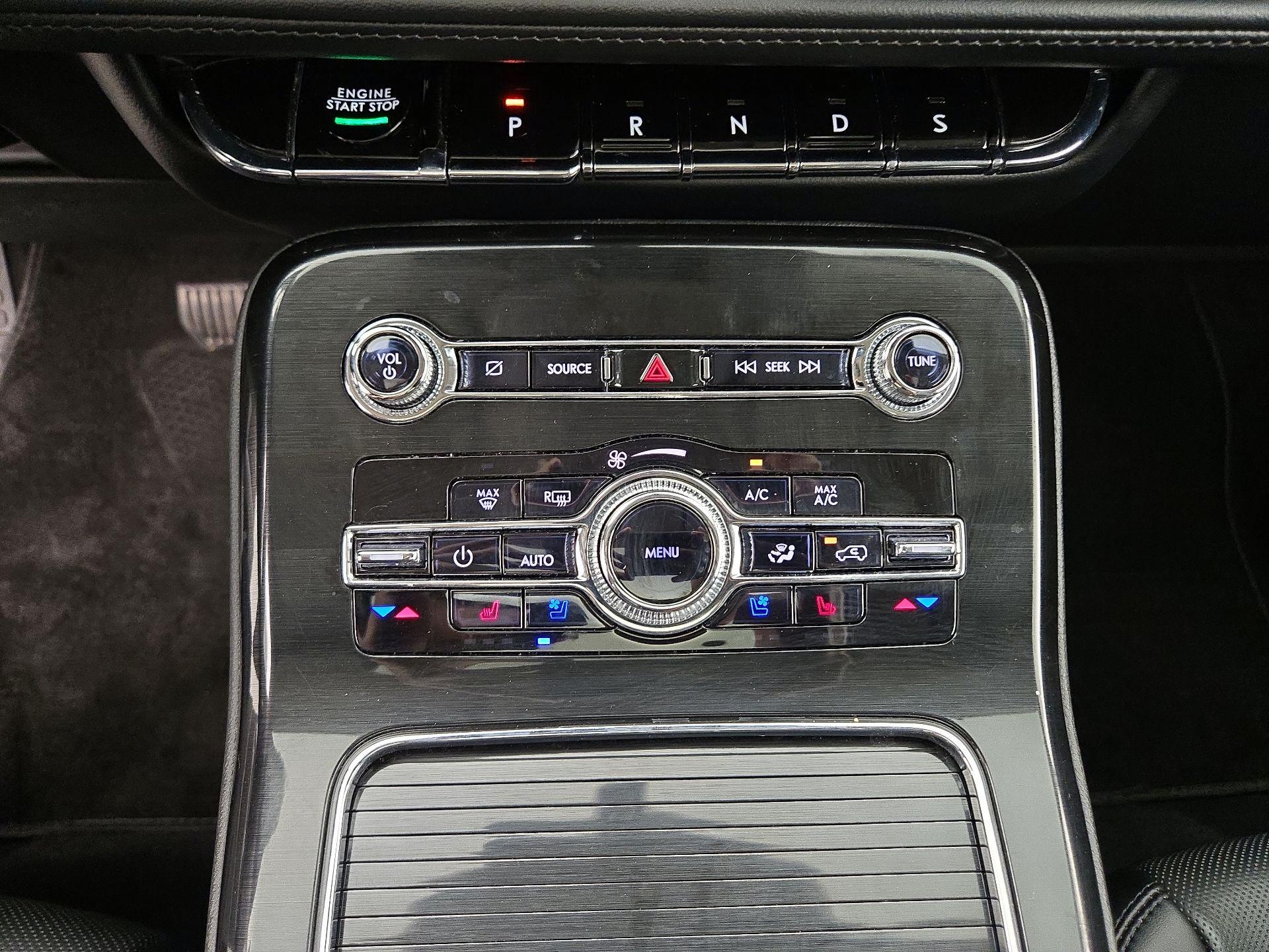 Thumbnail: 2023 Lincoln Nautilus - 17