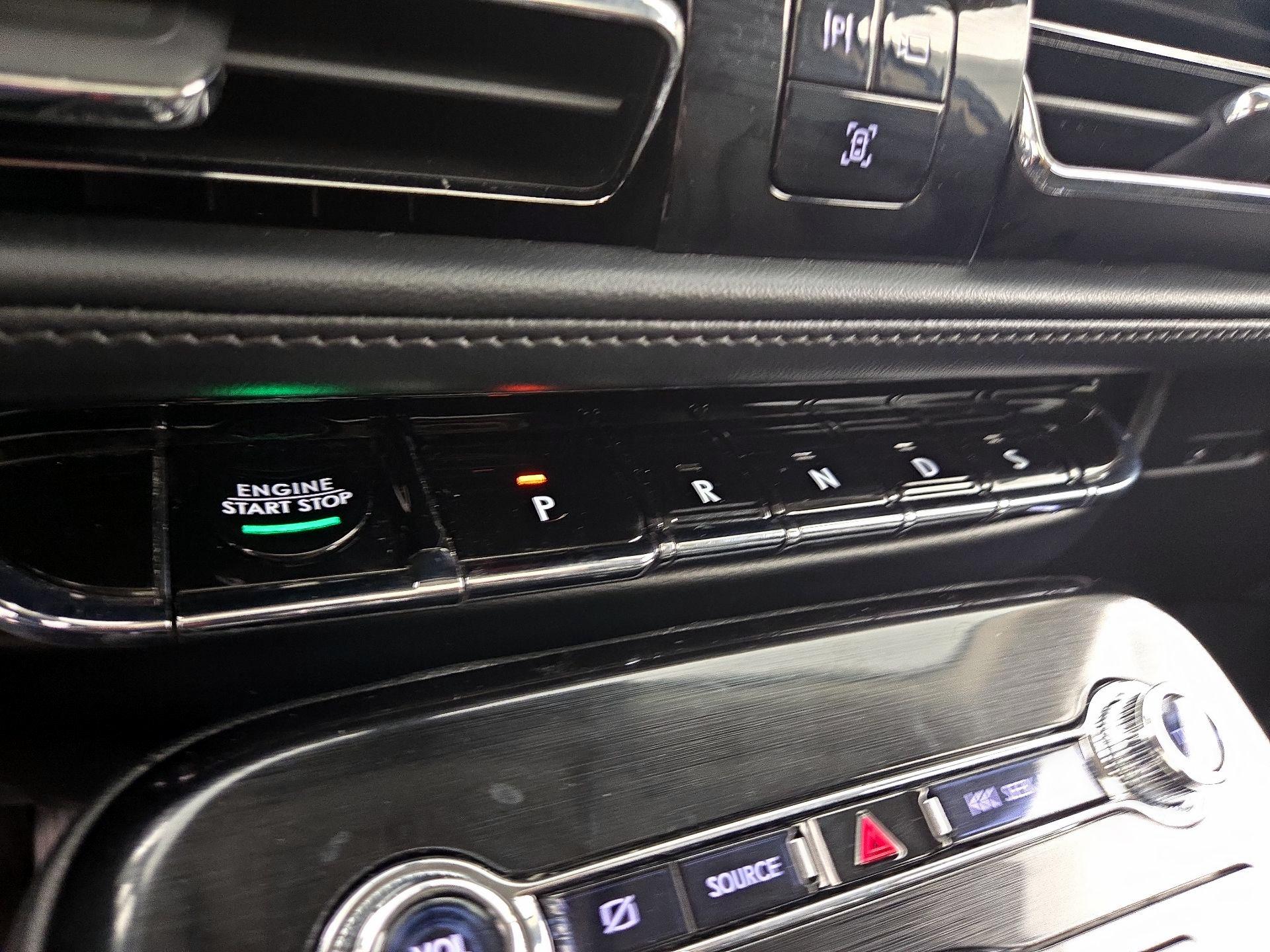 Thumbnail: 2023 Lincoln Nautilus - 18