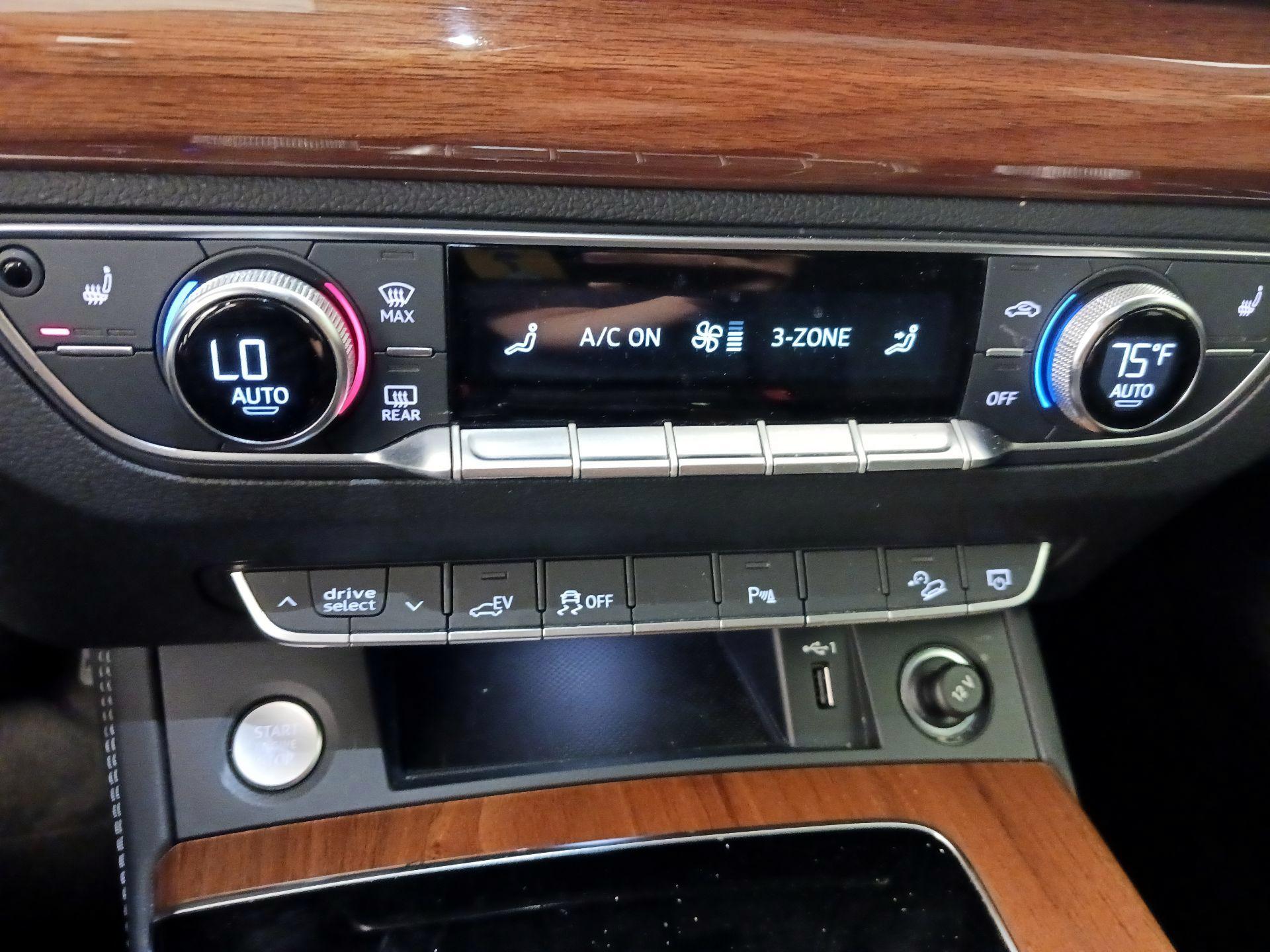 Thumbnail: 2021 Audi Q5 - 16