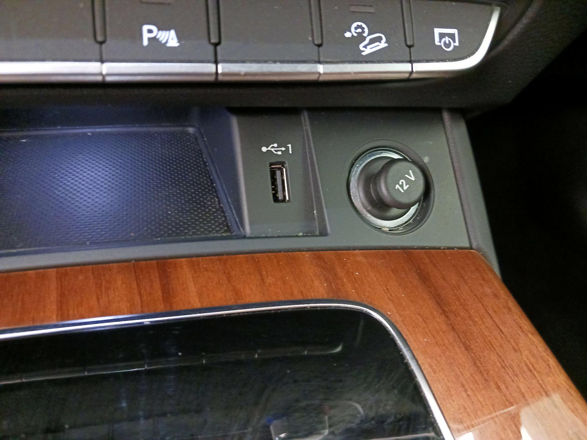 Thumbnail: 2021 Audi Q5 - 18