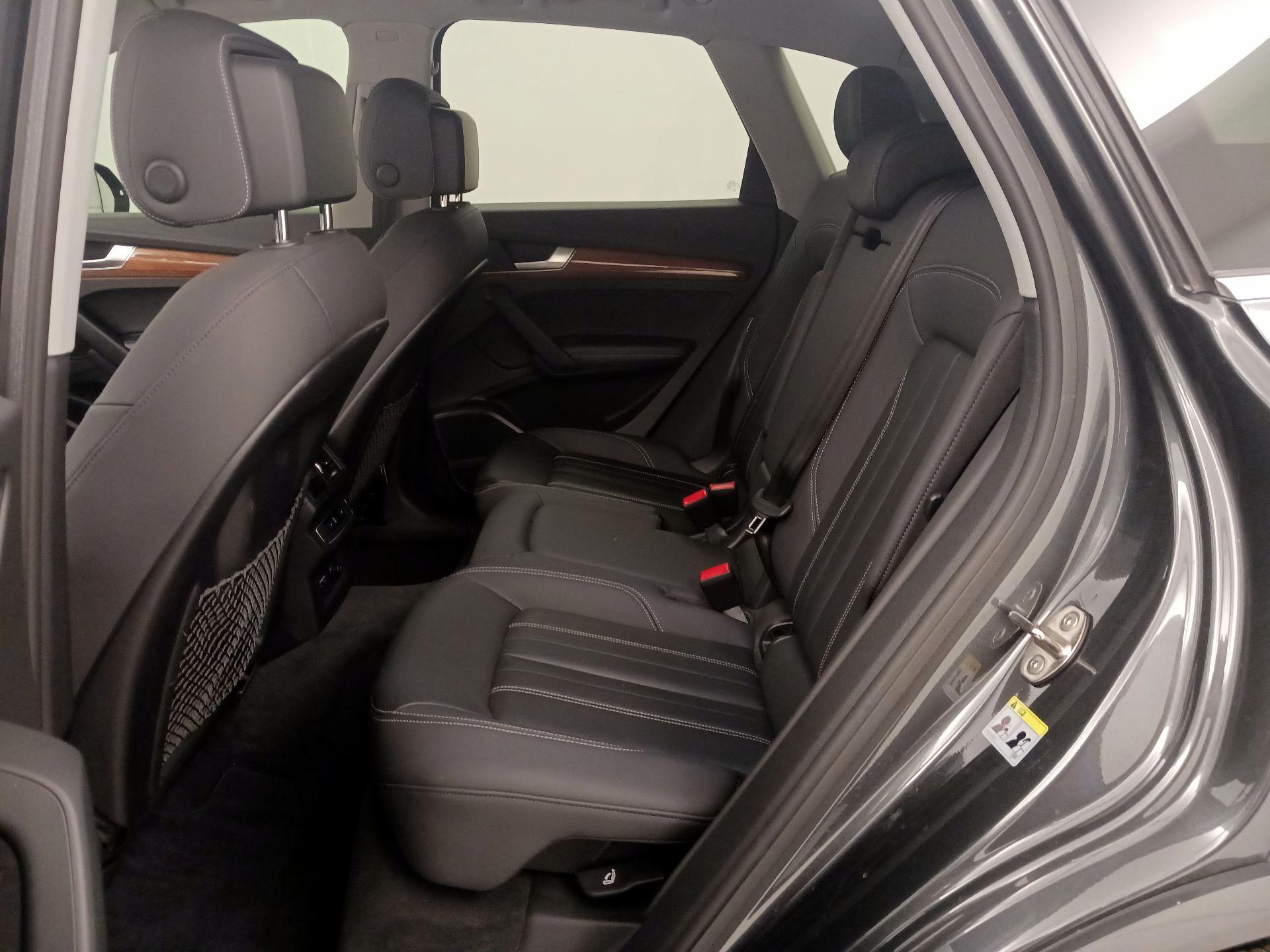 Thumbnail: 2021 Audi Q5 - 20