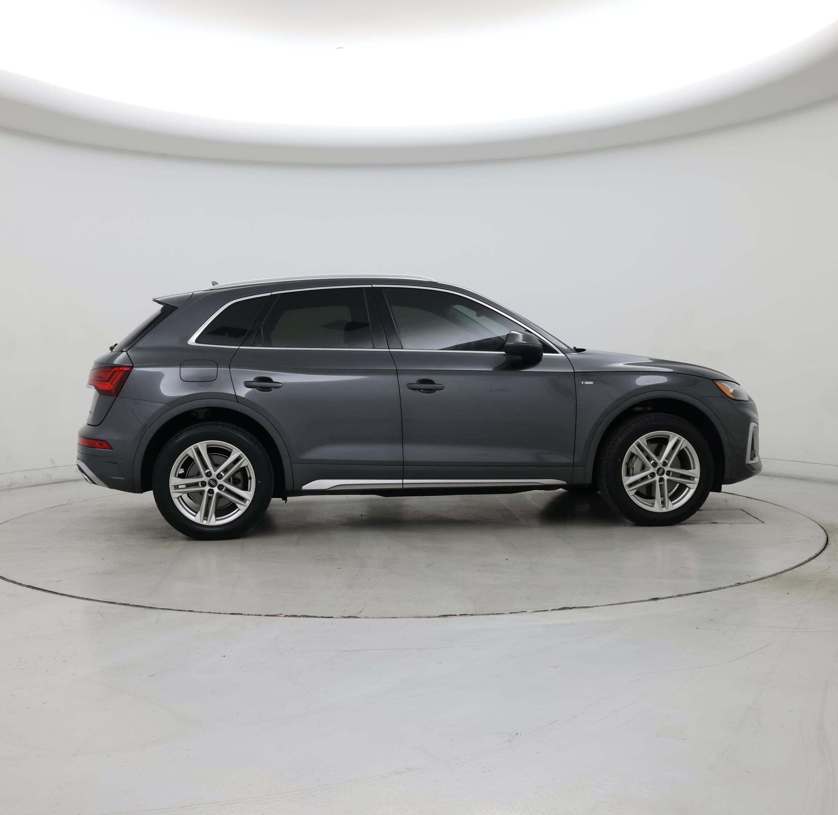 Thumbnail: 2021 Audi Q5 - 7