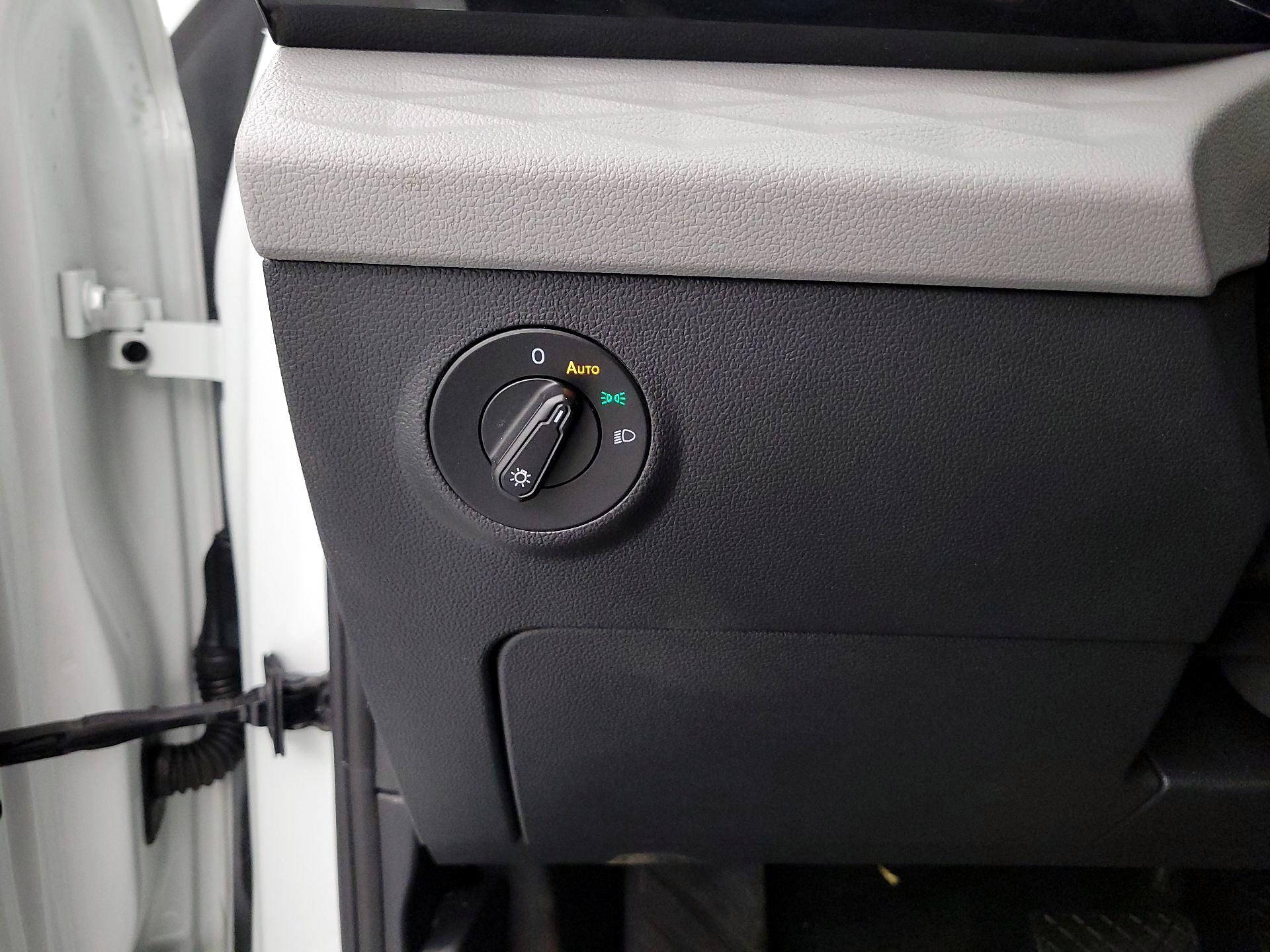 Thumbnail: 2023 Volkswagen Taos - 13