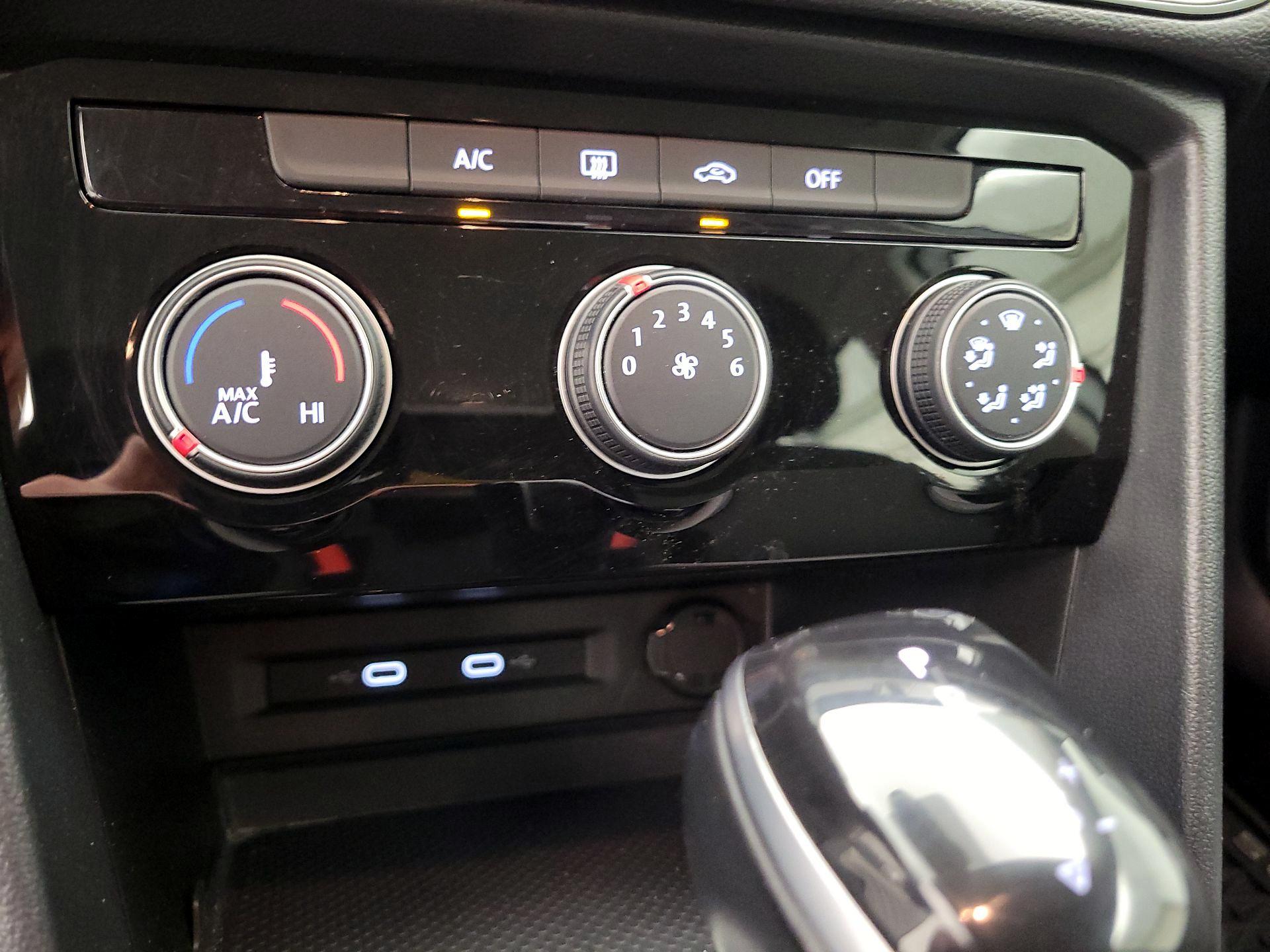 Thumbnail: 2023 Volkswagen Taos - 16