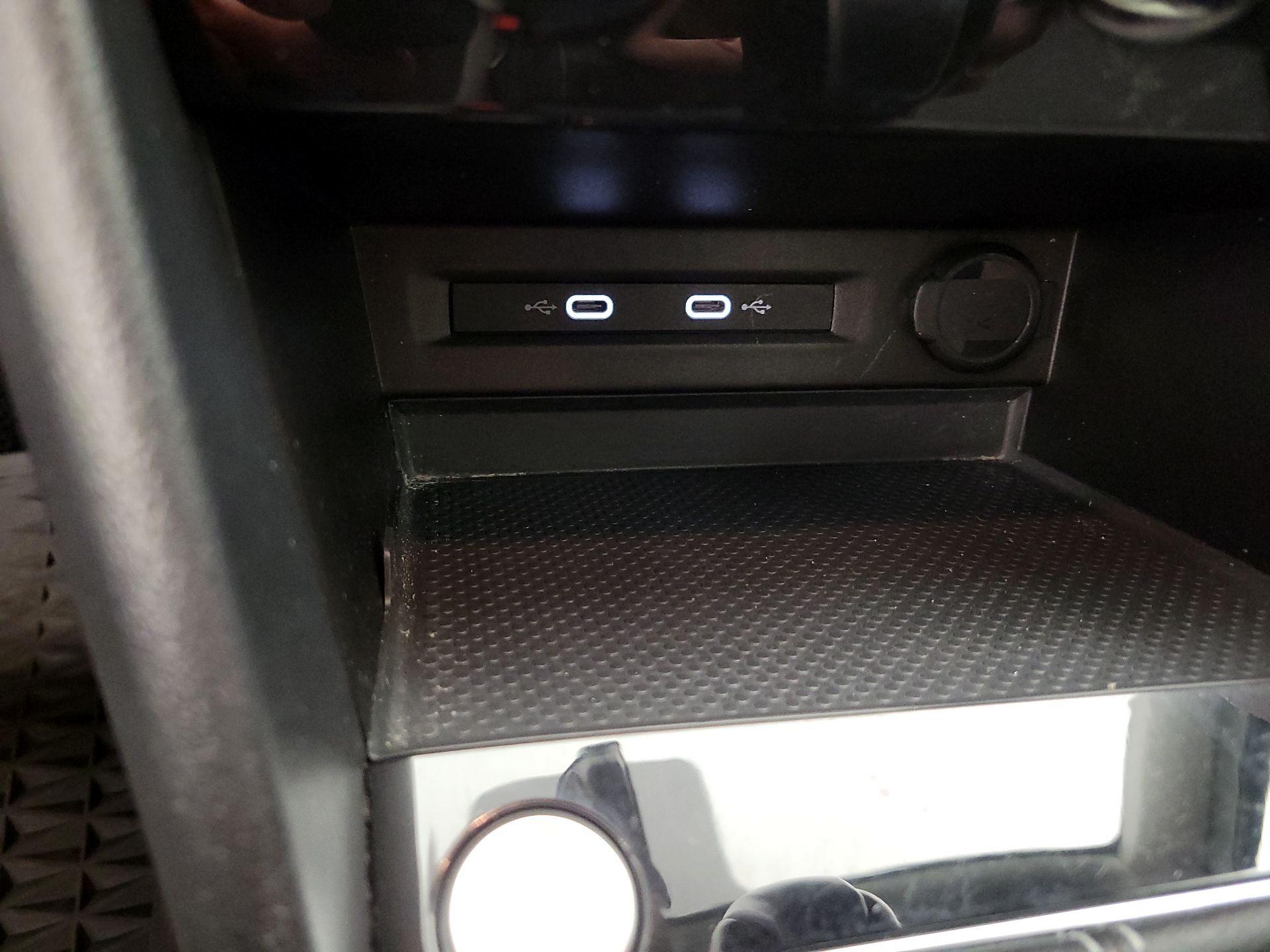 Thumbnail: 2023 Volkswagen Taos - 18