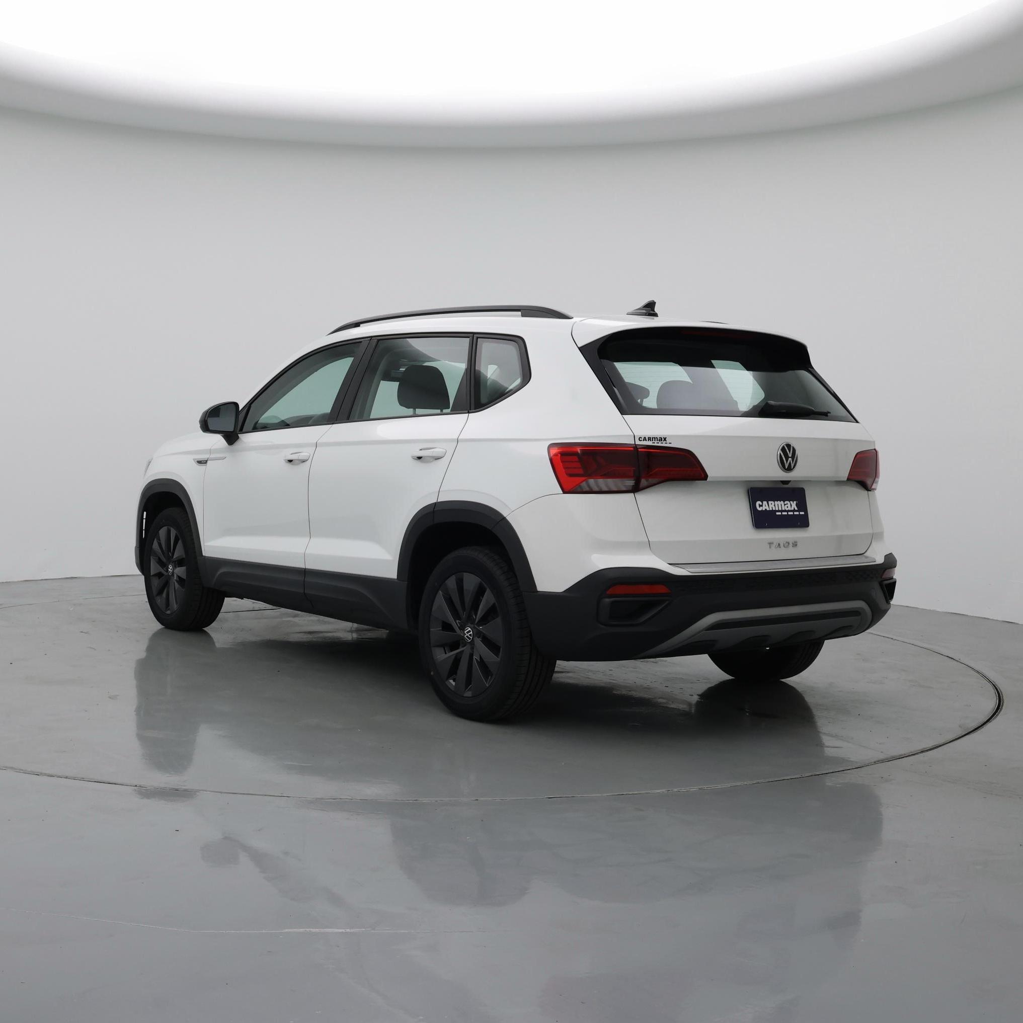 Thumbnail: 2023 Volkswagen Taos - 2