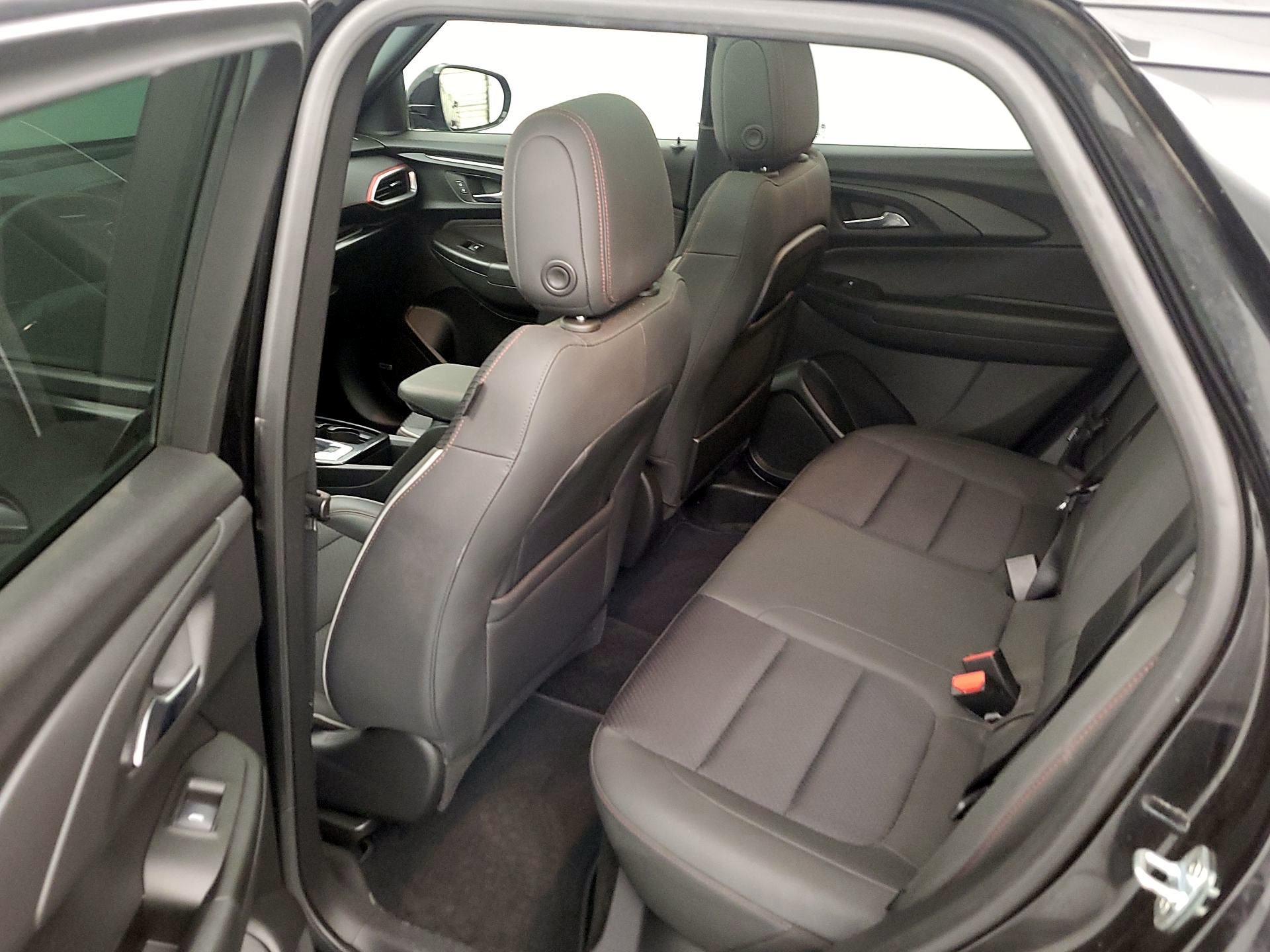 Thumbnail: 2023 Chevrolet TrailBlazer - 20