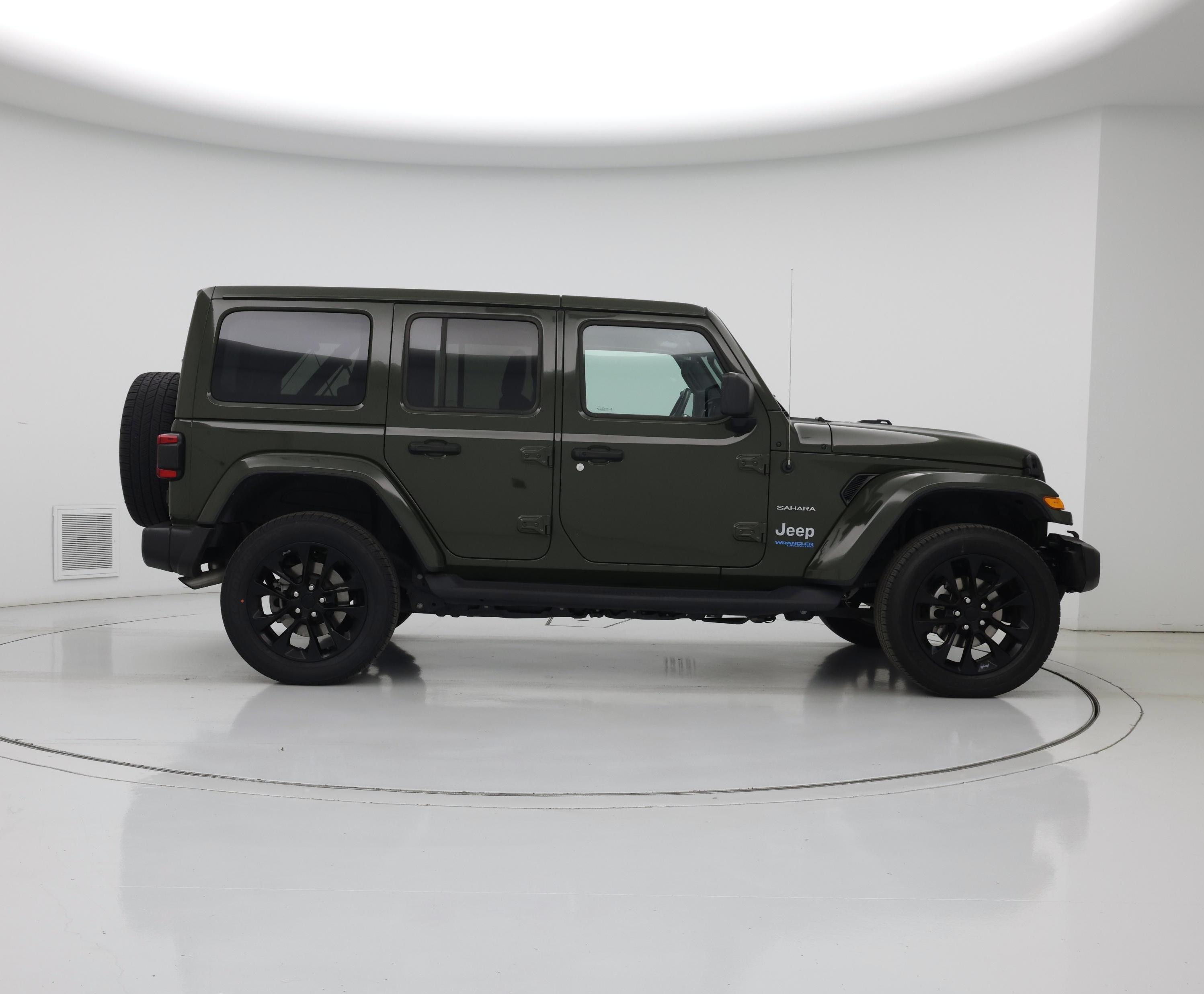 Thumbnail: 2021 Jeep Wrangler - 7
