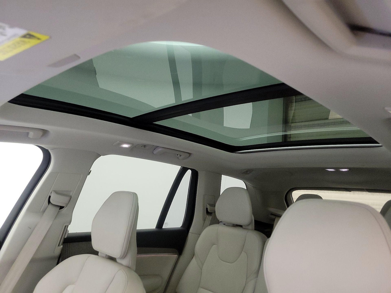 2023 Volvo XC90 Plus - Photo 20