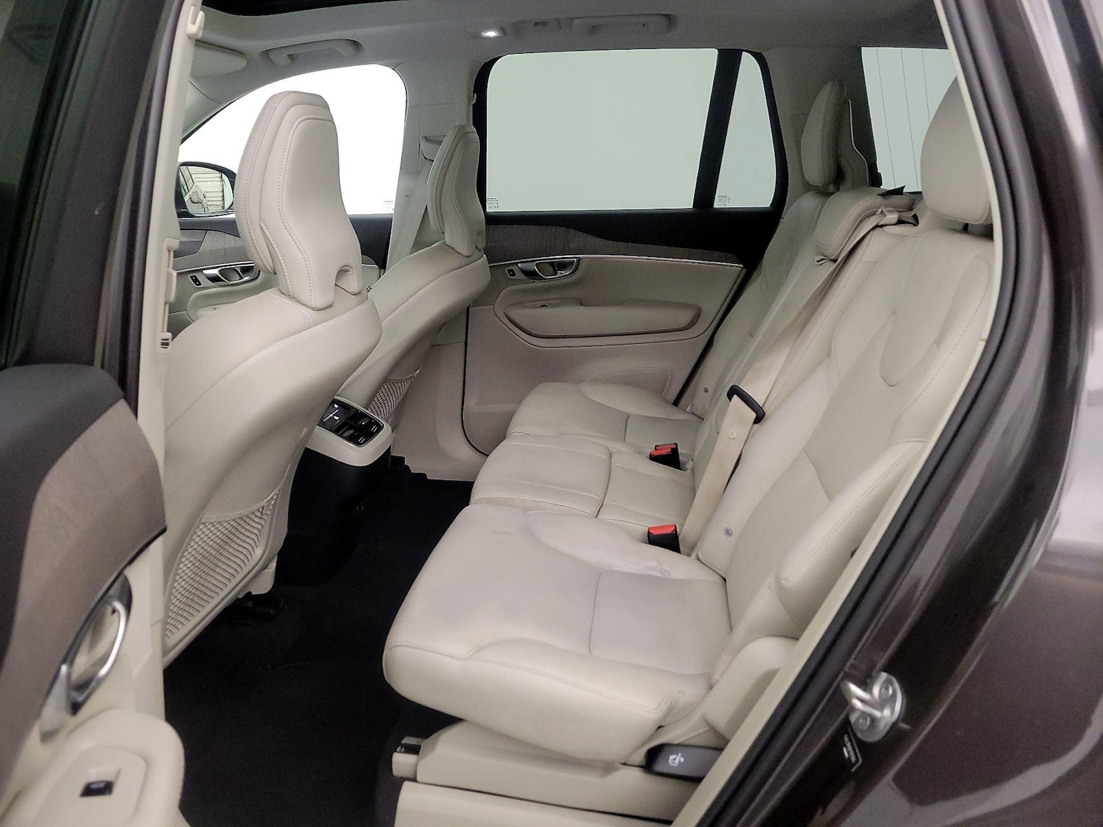 2023 Volvo XC90 Plus - Photo 21