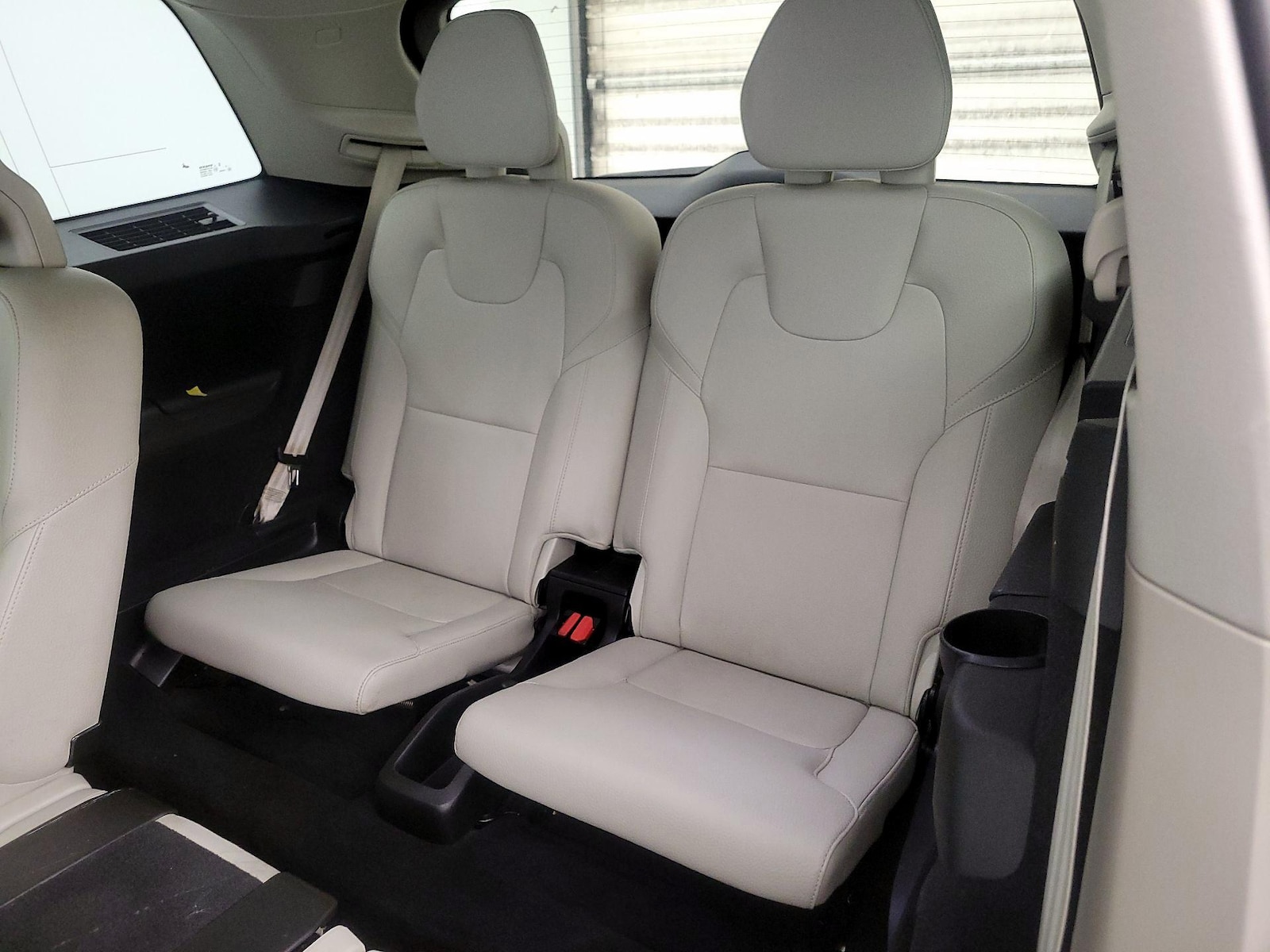 2023 Volvo XC90 Plus - Photo 22