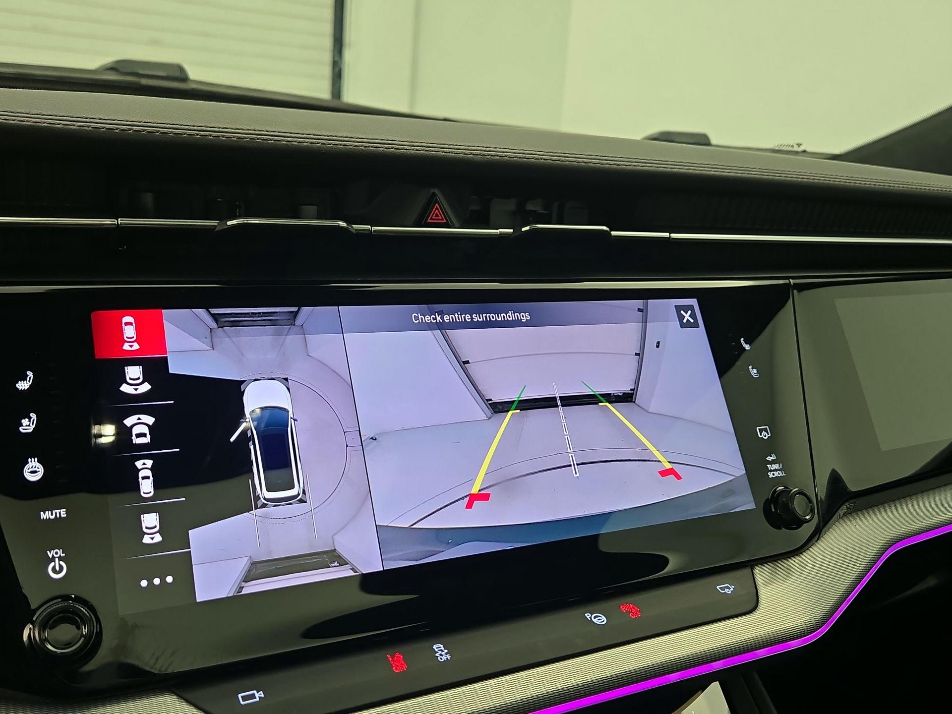 Thumbnail: 2024 Jeep Wagoneer S - 15