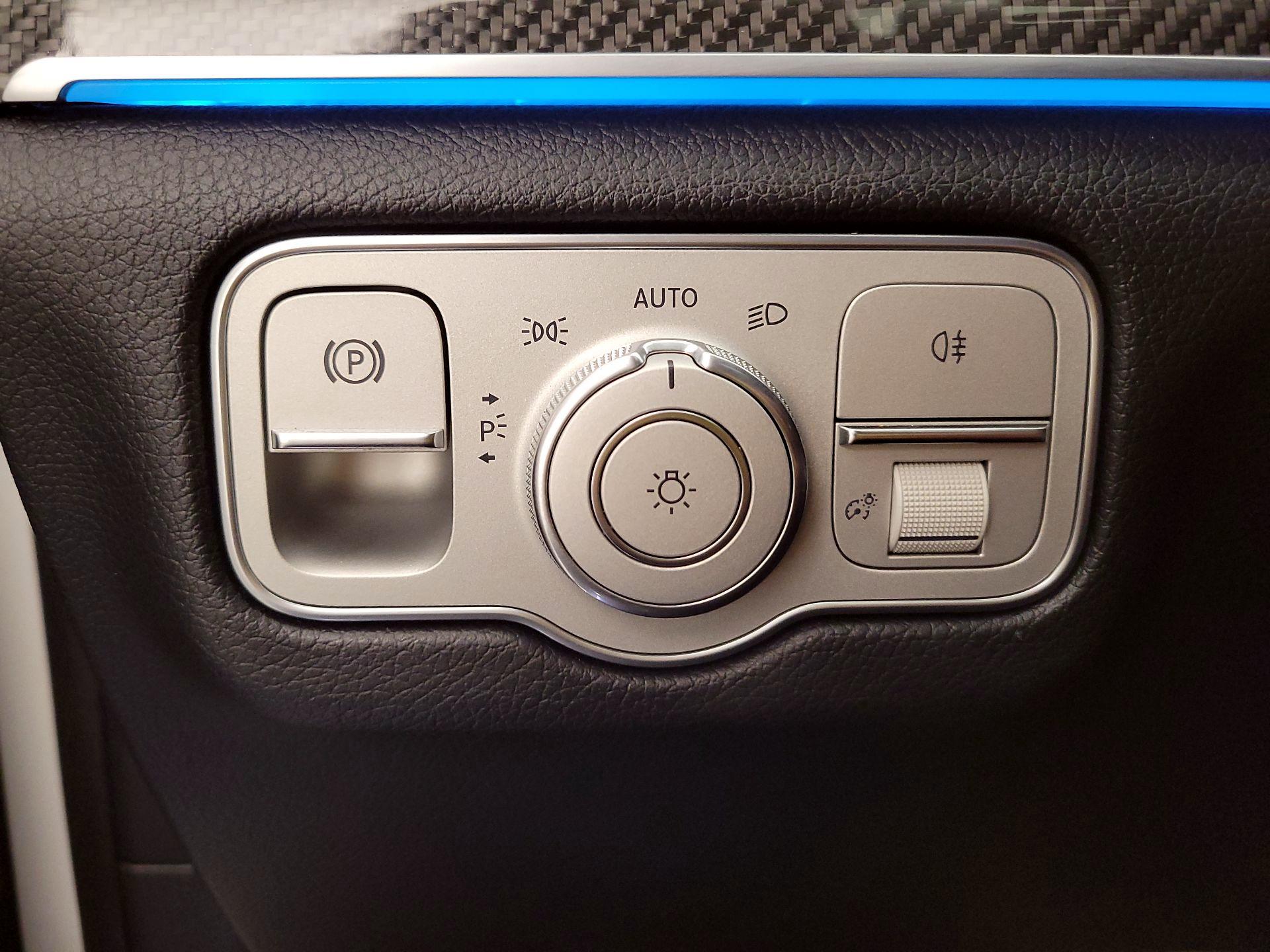 Thumbnail: 2021 Mercedes-Benz GLE - 13