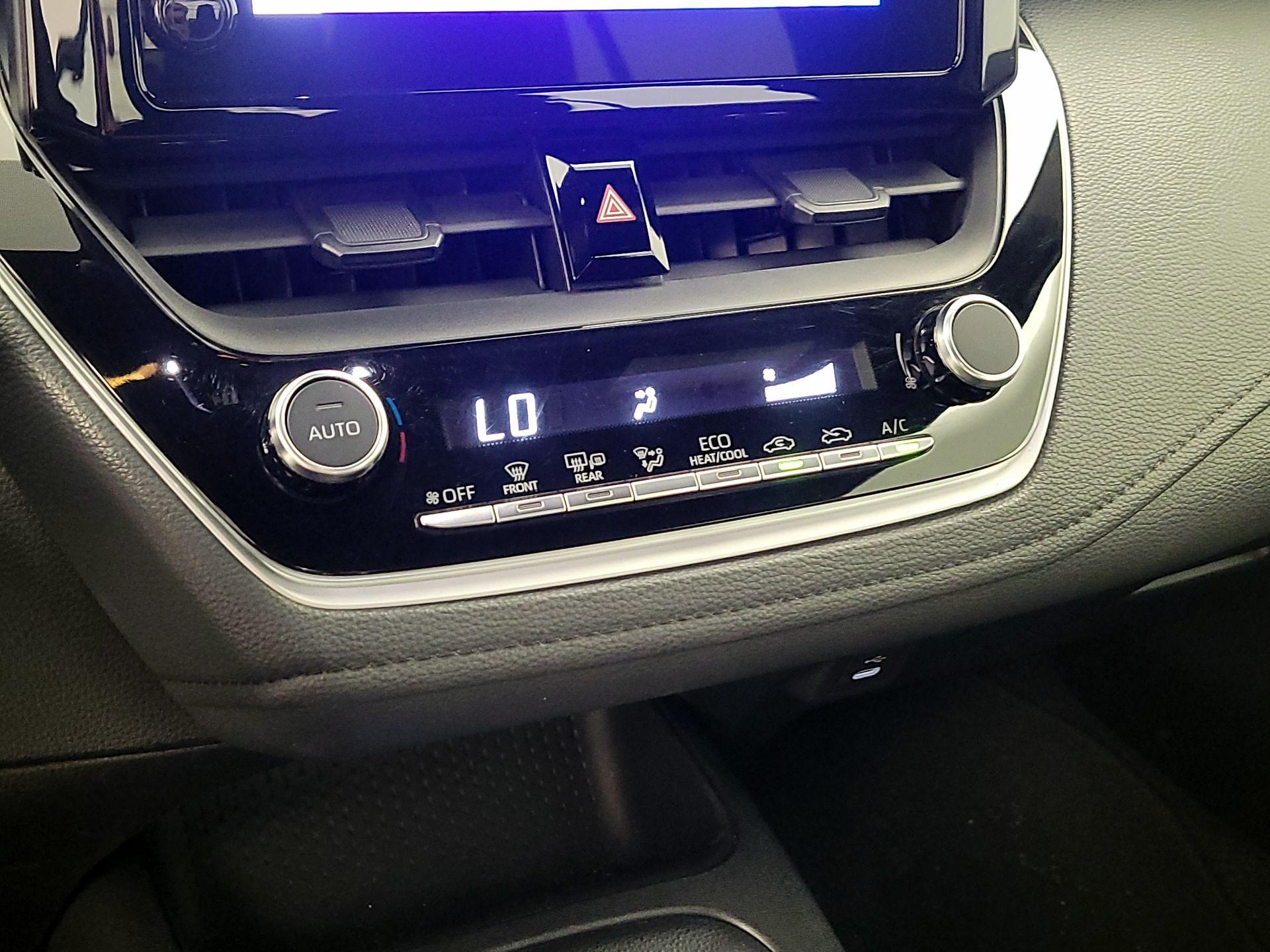 Thumbnail: 2023 Toyota Corolla - 16