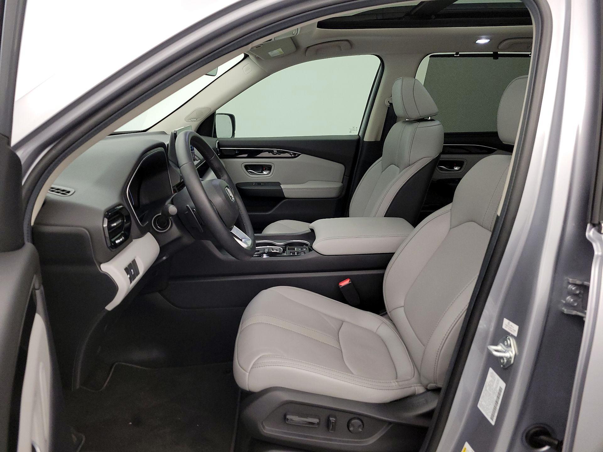 Thumbnail: 2025 Honda Pilot - 11