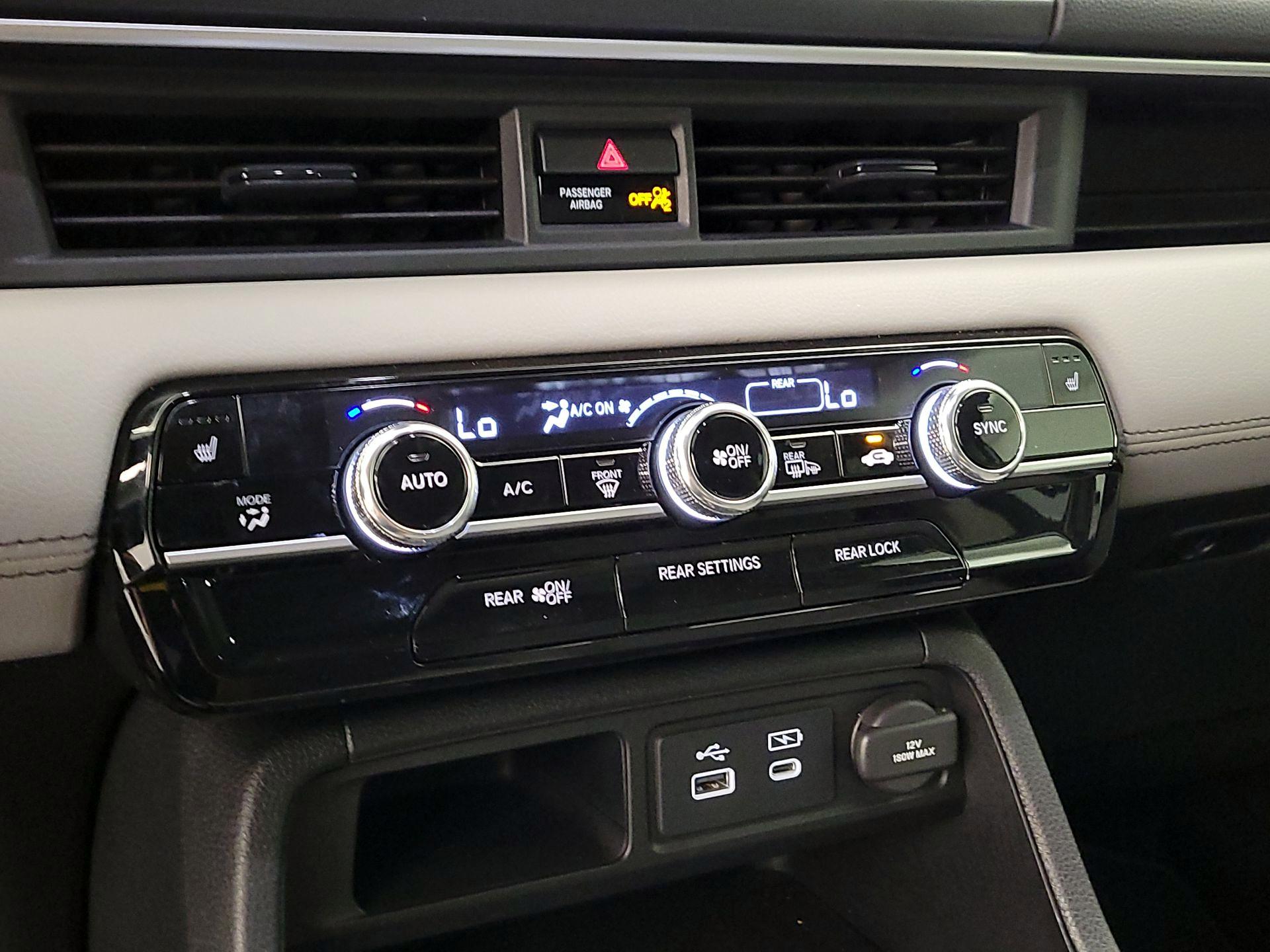 Thumbnail: 2025 Honda Pilot - 17