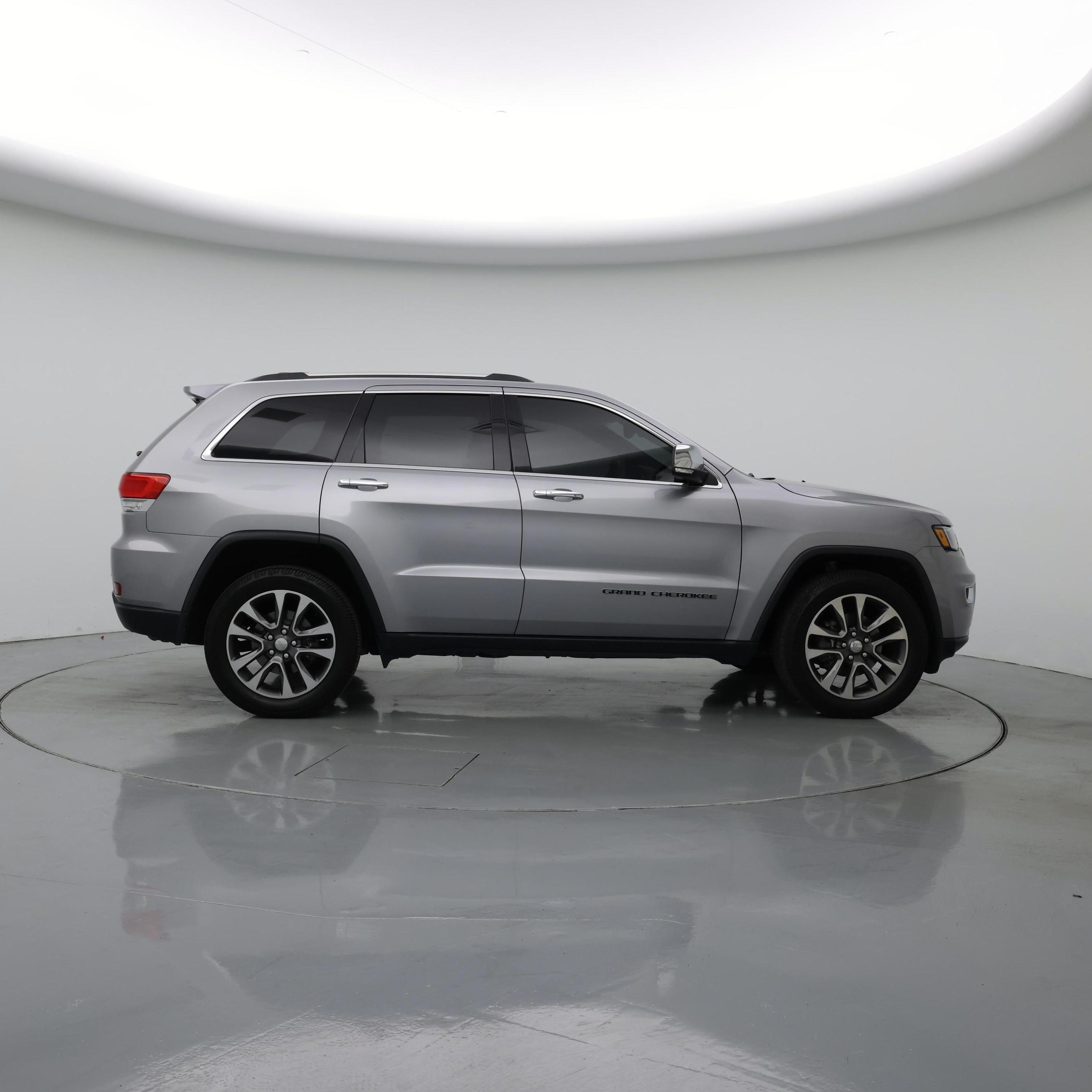 Thumbnail: 2018 Jeep Grand Cherokee - 7