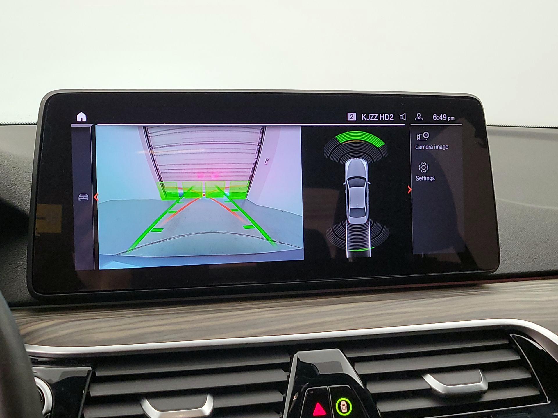 Thumbnail: 2022 BMW 5 Series - 15