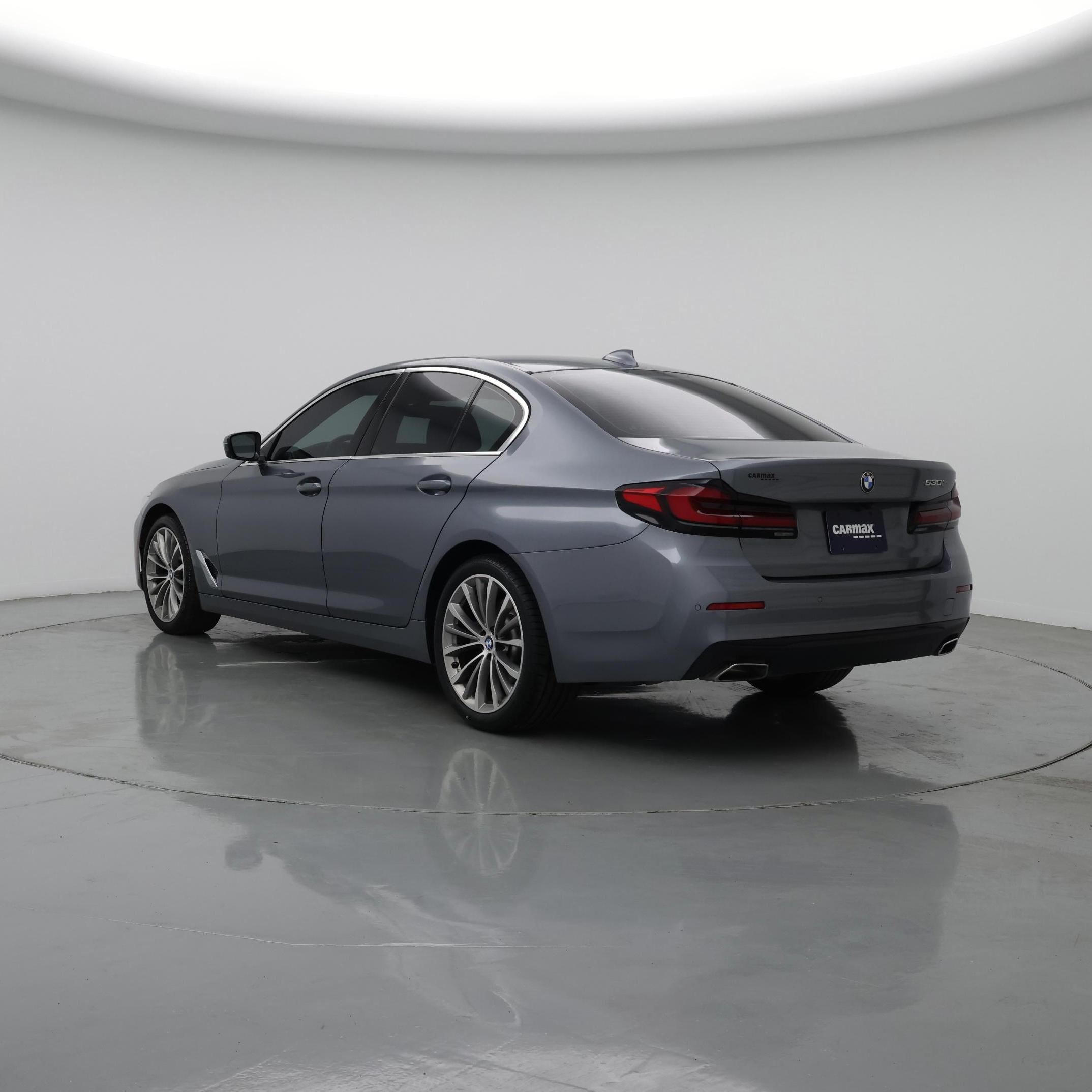 Thumbnail: 2022 BMW 5 Series - 2