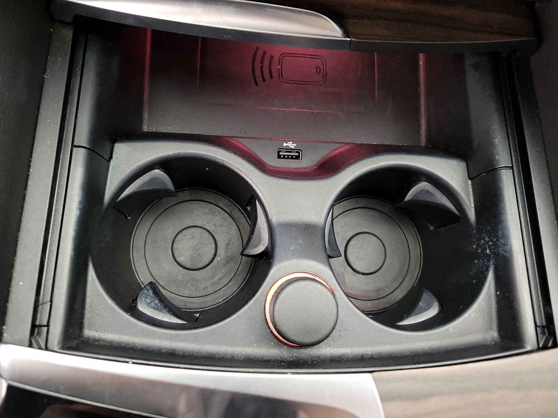 Thumbnail: 2022 BMW 5 Series - 19