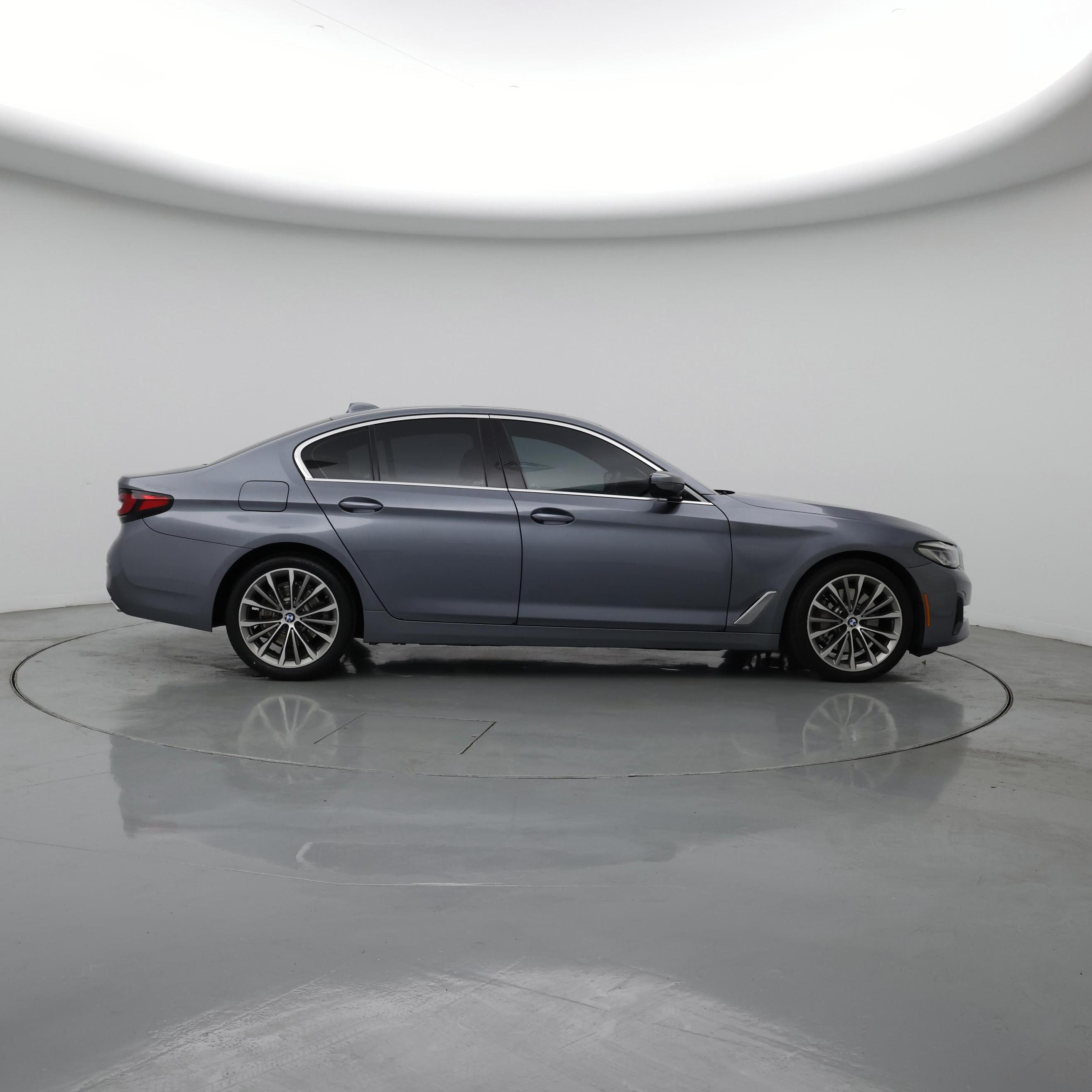 Thumbnail: 2022 BMW 5 Series - 7