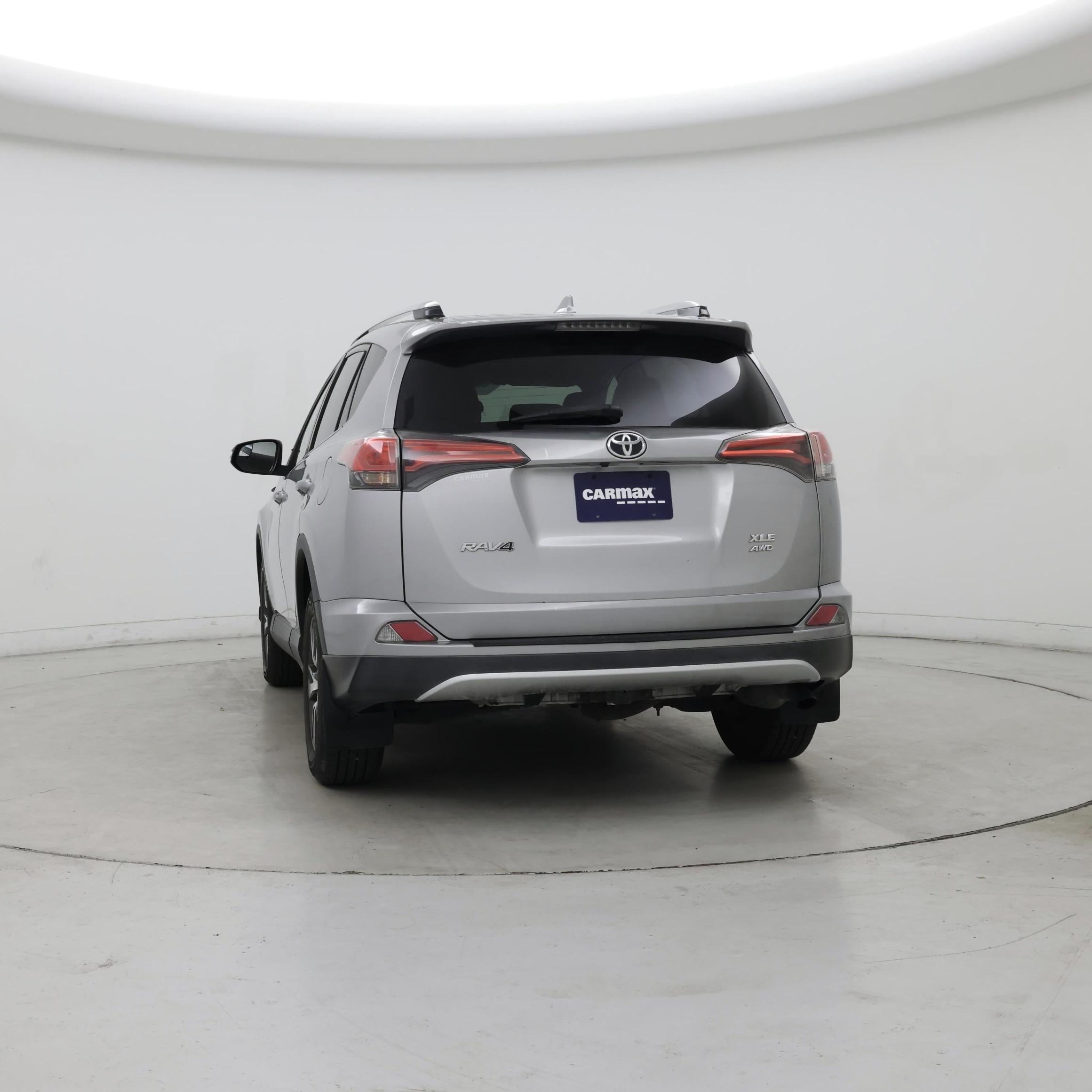 Thumbnail: 2016 Toyota RAV4 - 6
