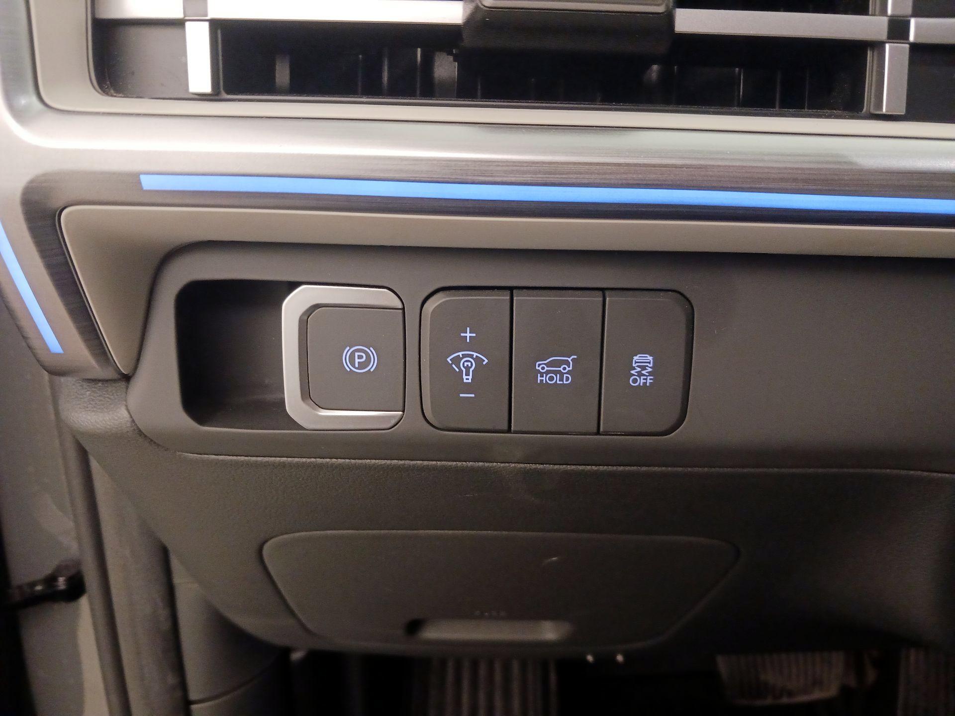 Thumbnail: 2024 Hyundai Santa Fe - 13