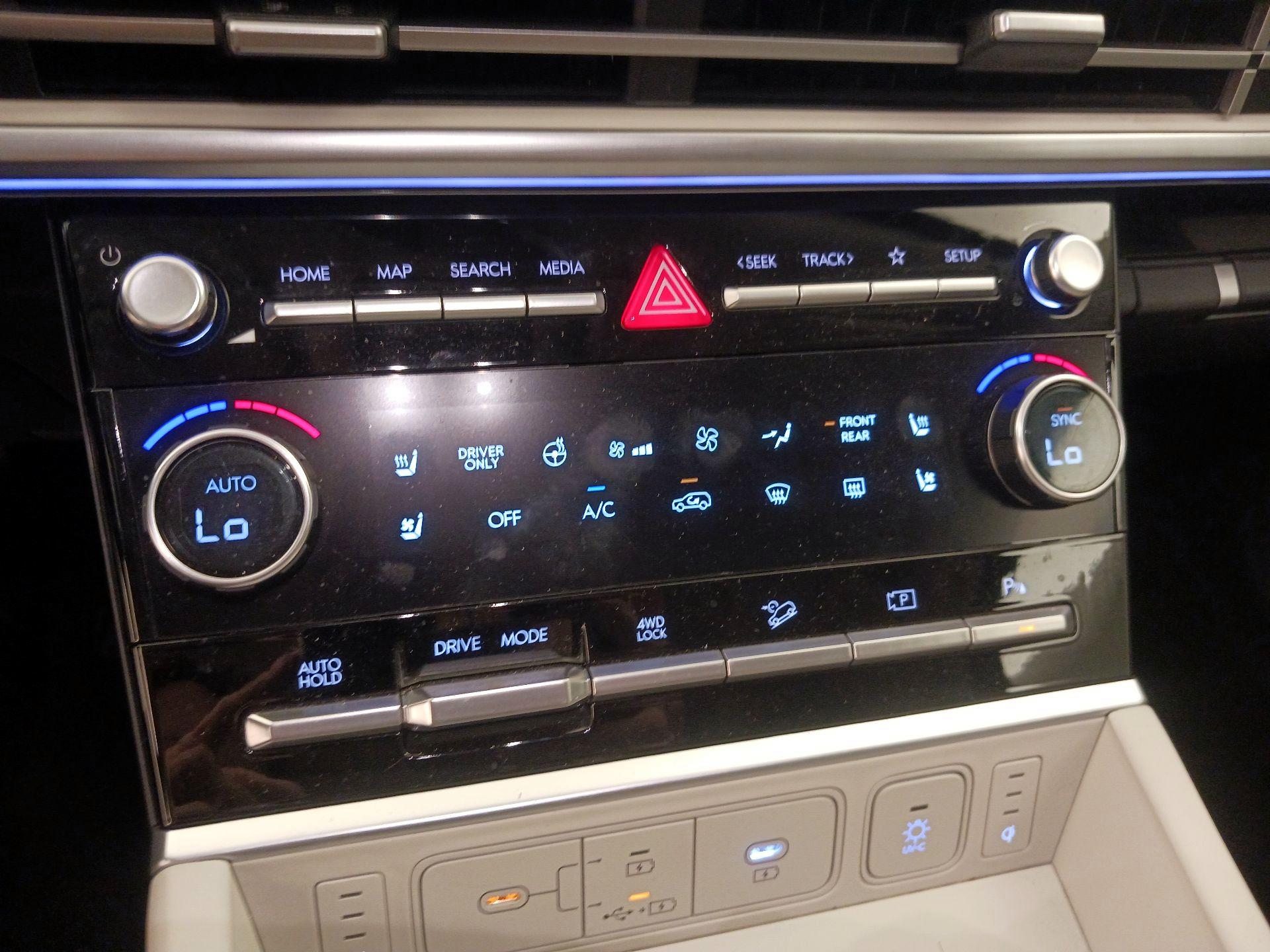 Thumbnail: 2024 Hyundai Santa Fe - 17