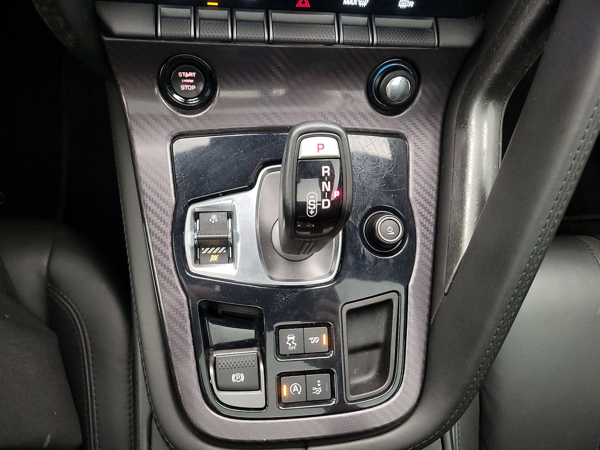 Thumbnail: 2016 Jaguar F-Type - 18