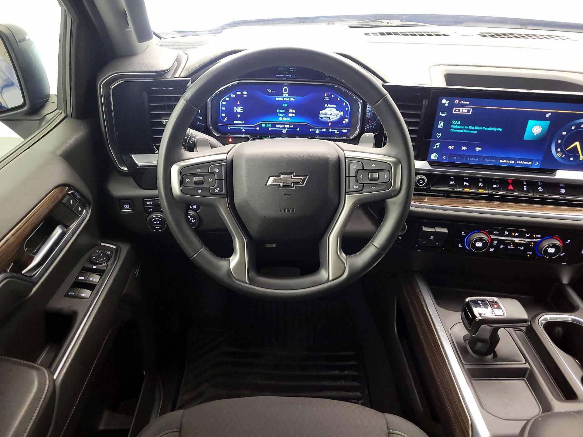 Thumbnail: 2023 Chevrolet Silverado 1500 - 10