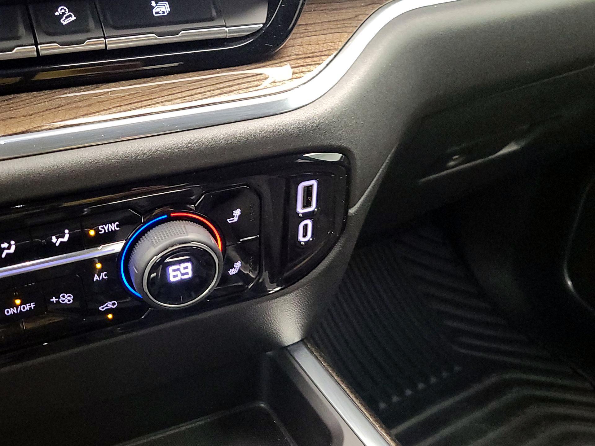 Thumbnail: 2023 Chevrolet Silverado 1500 - 18