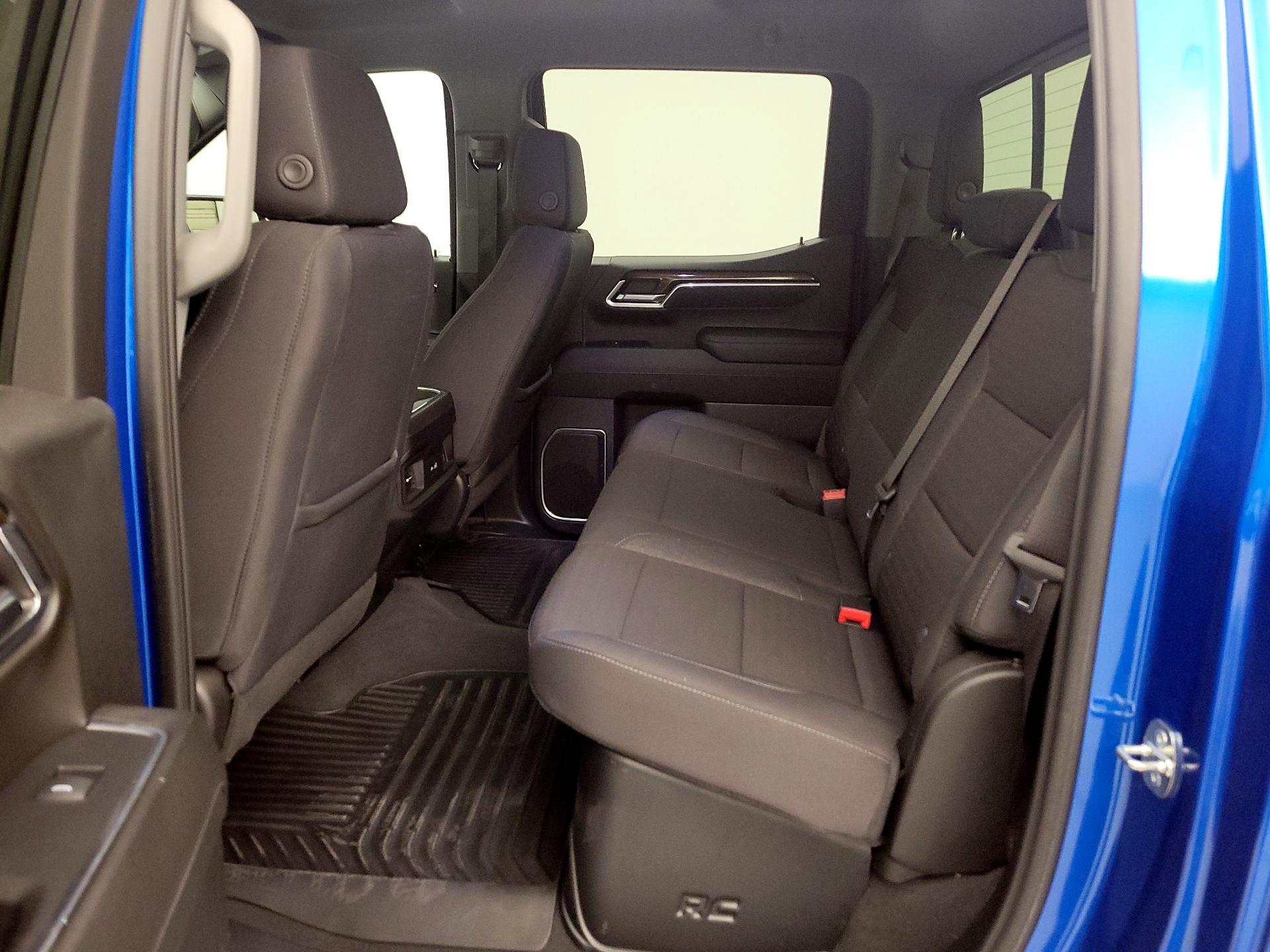 Thumbnail: 2023 Chevrolet Silverado 1500 - 19