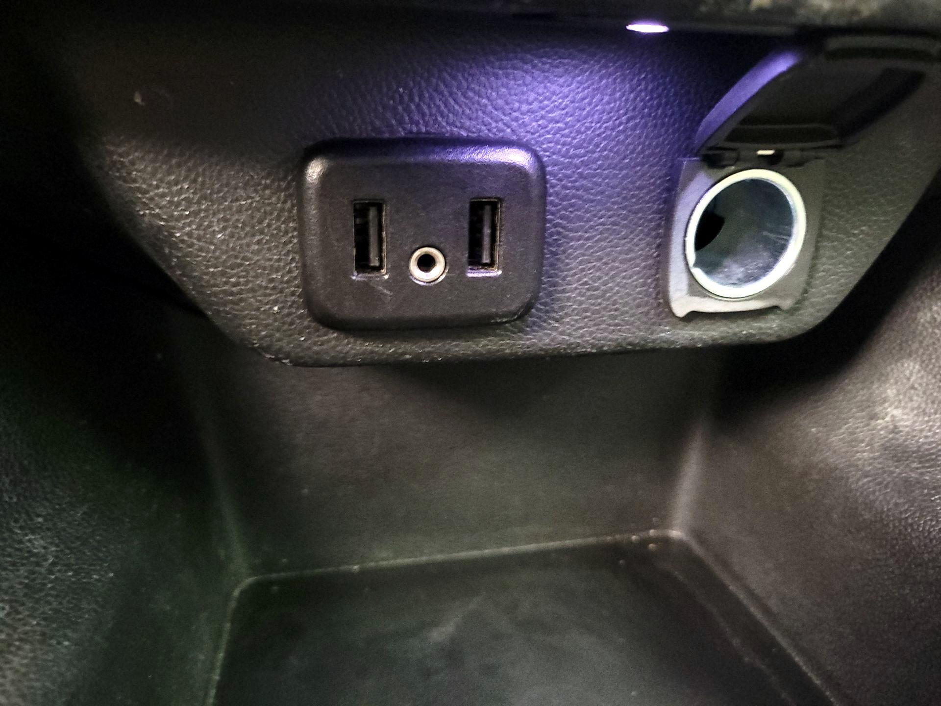 Thumbnail: 2019 Chevrolet Traverse - 18