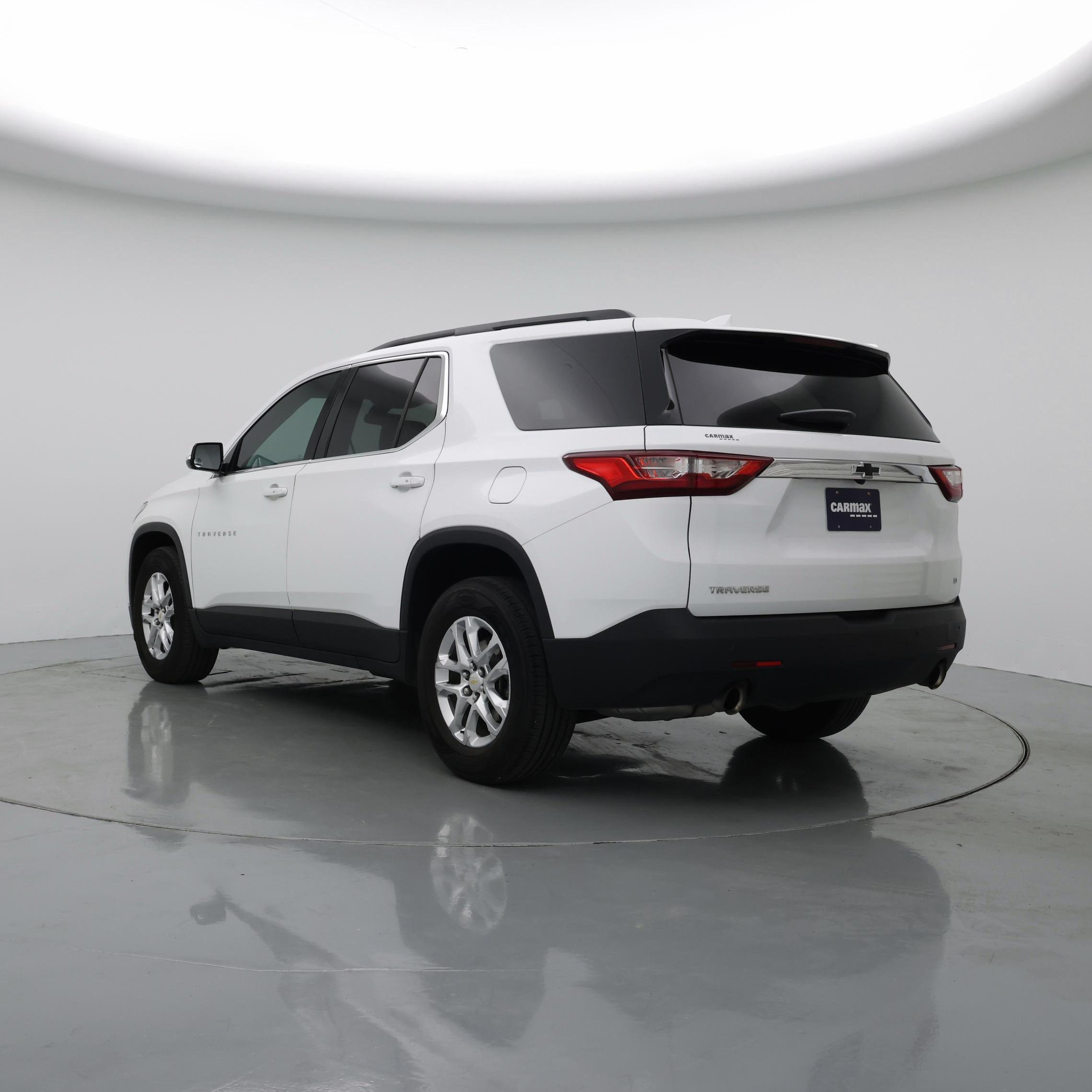 Thumbnail: 2019 Chevrolet Traverse - 2