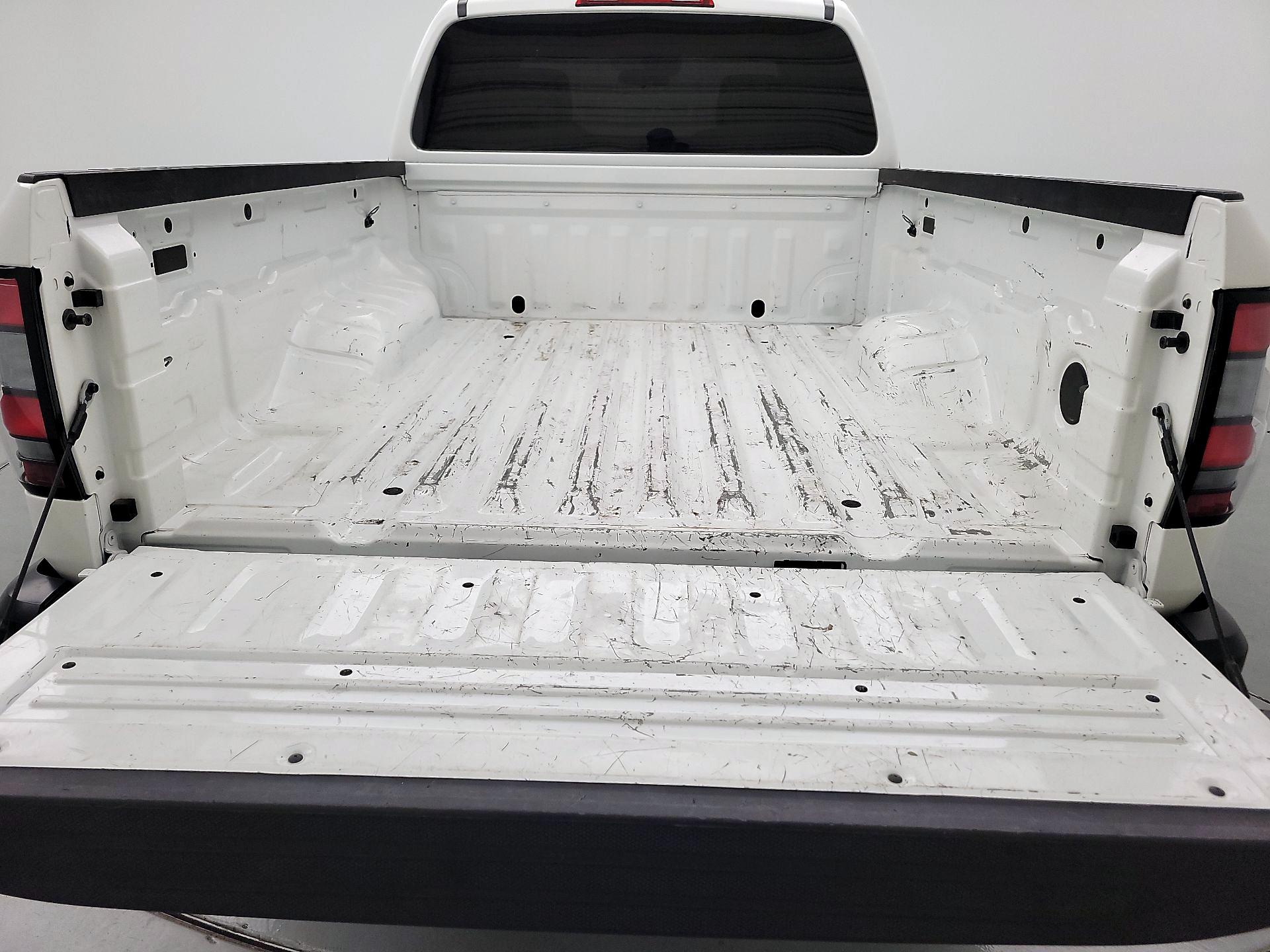 Thumbnail: 2024 Nissan Frontier - 20