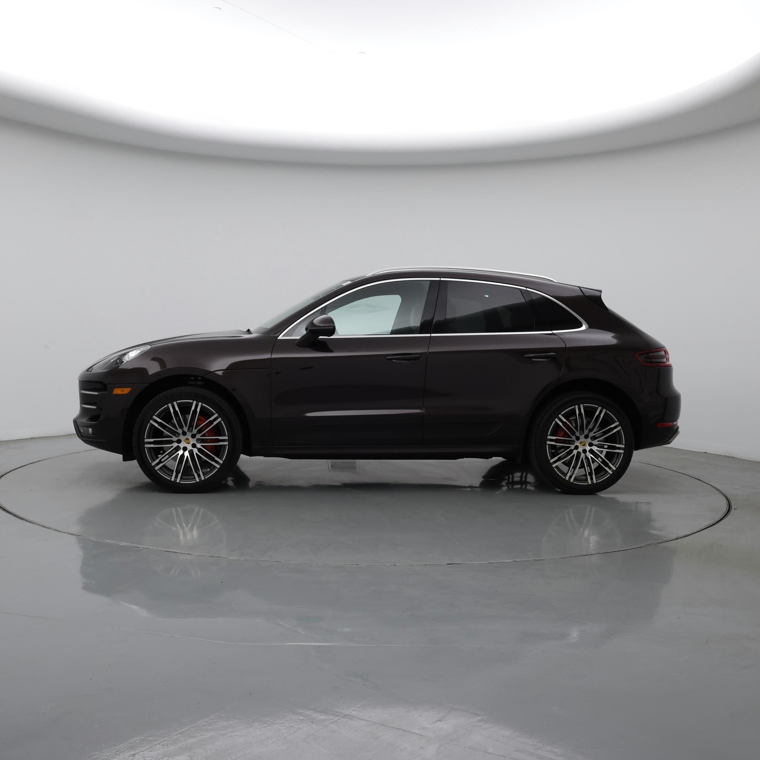 Thumbnail: 2018 Porsche Macan - 3