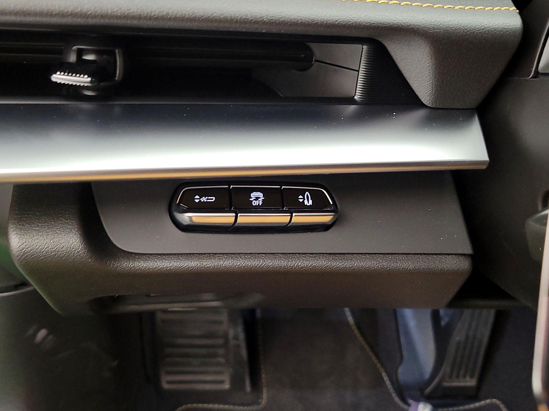 Thumbnail: 2026 Chevrolet Corvette - 13