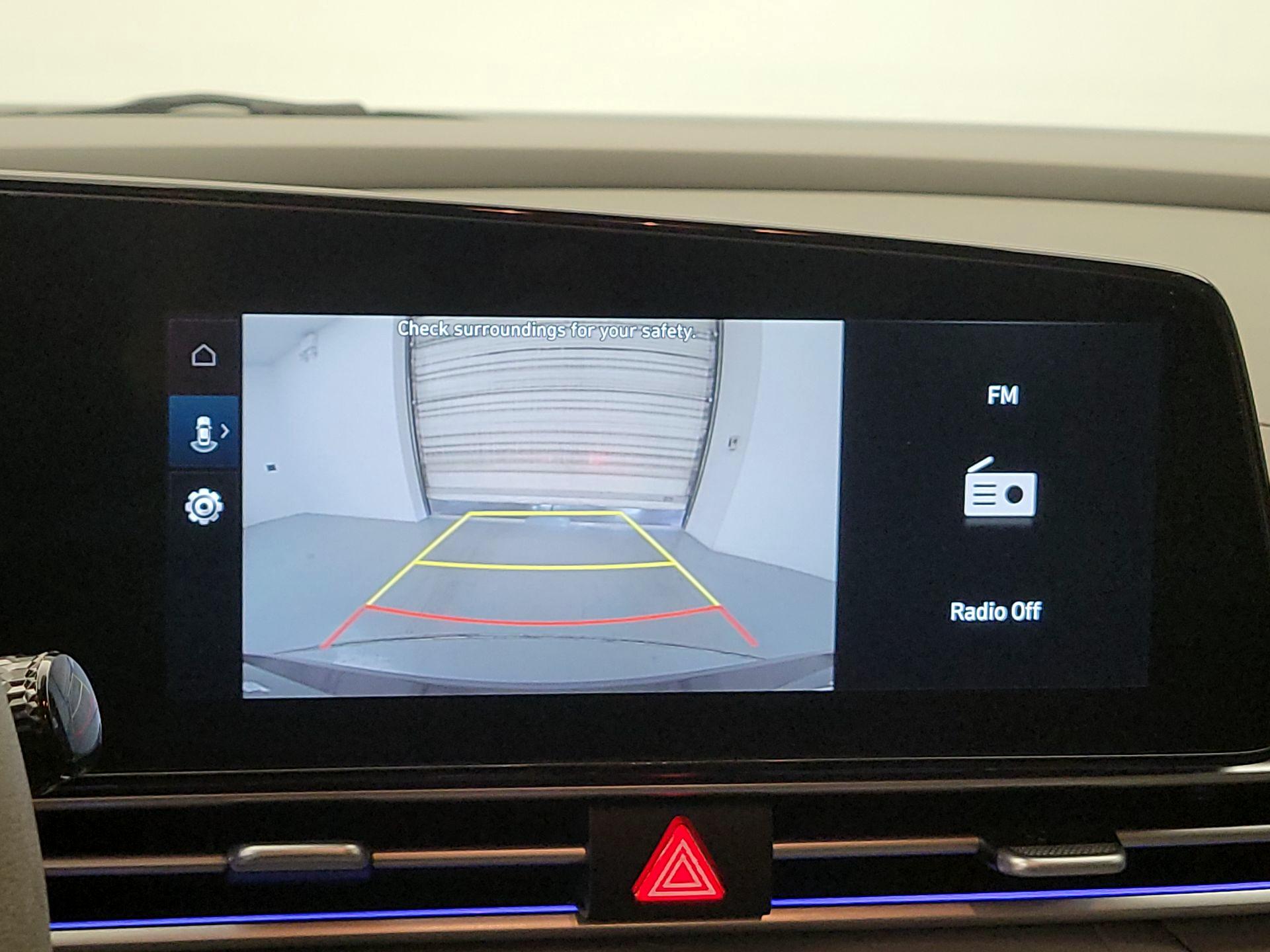 Thumbnail: 2024 Hyundai Elantra - 15