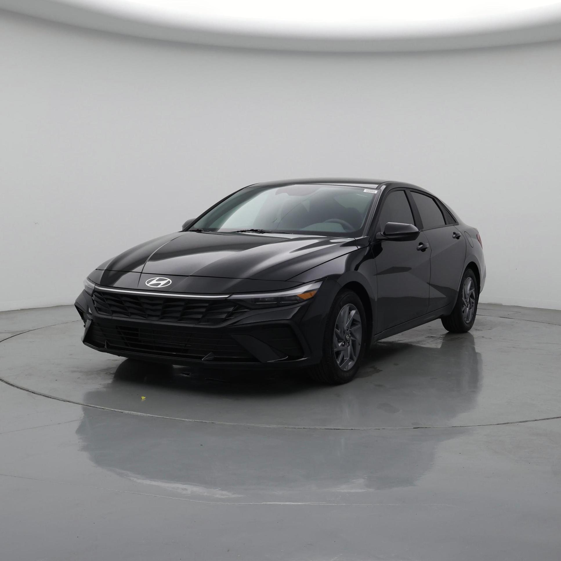 Thumbnail: 2024 Hyundai Elantra - 4