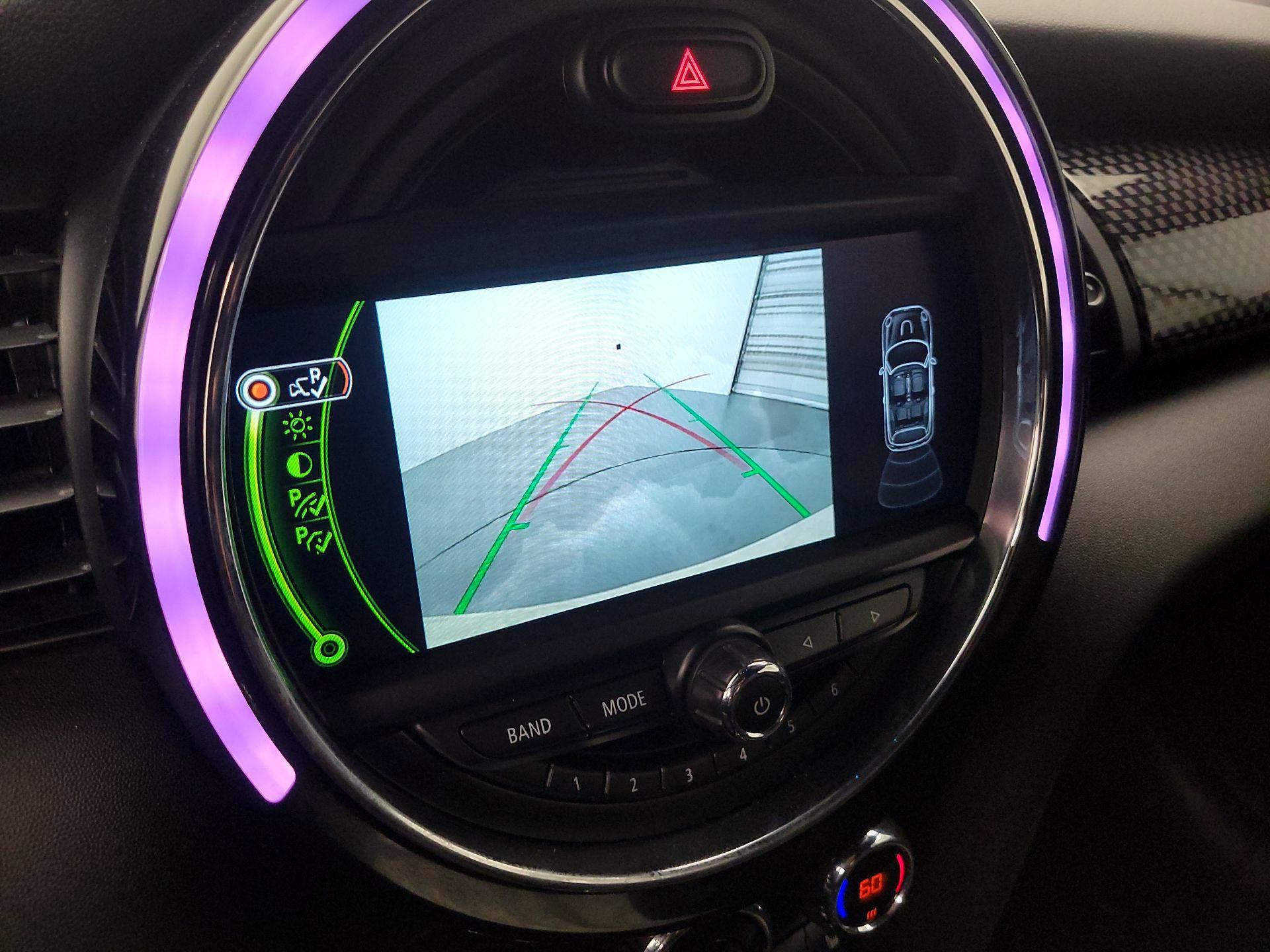 Thumbnail: 2017 MINI Cooper - 15