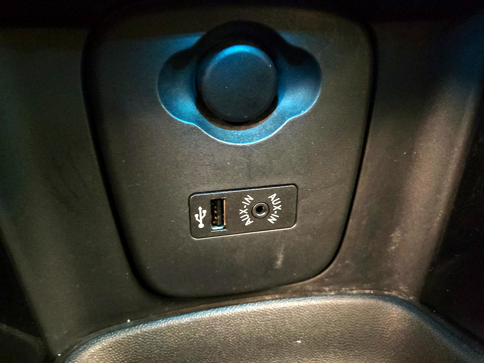 Thumbnail: 2017 MINI Cooper - 19