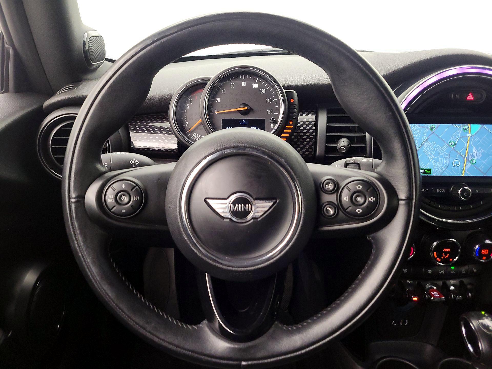 Thumbnail: 2017 MINI Cooper - 20