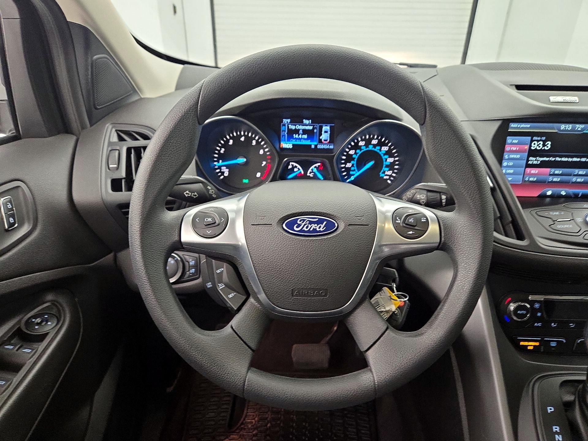 Thumbnail: 2015 Ford Escape - 10