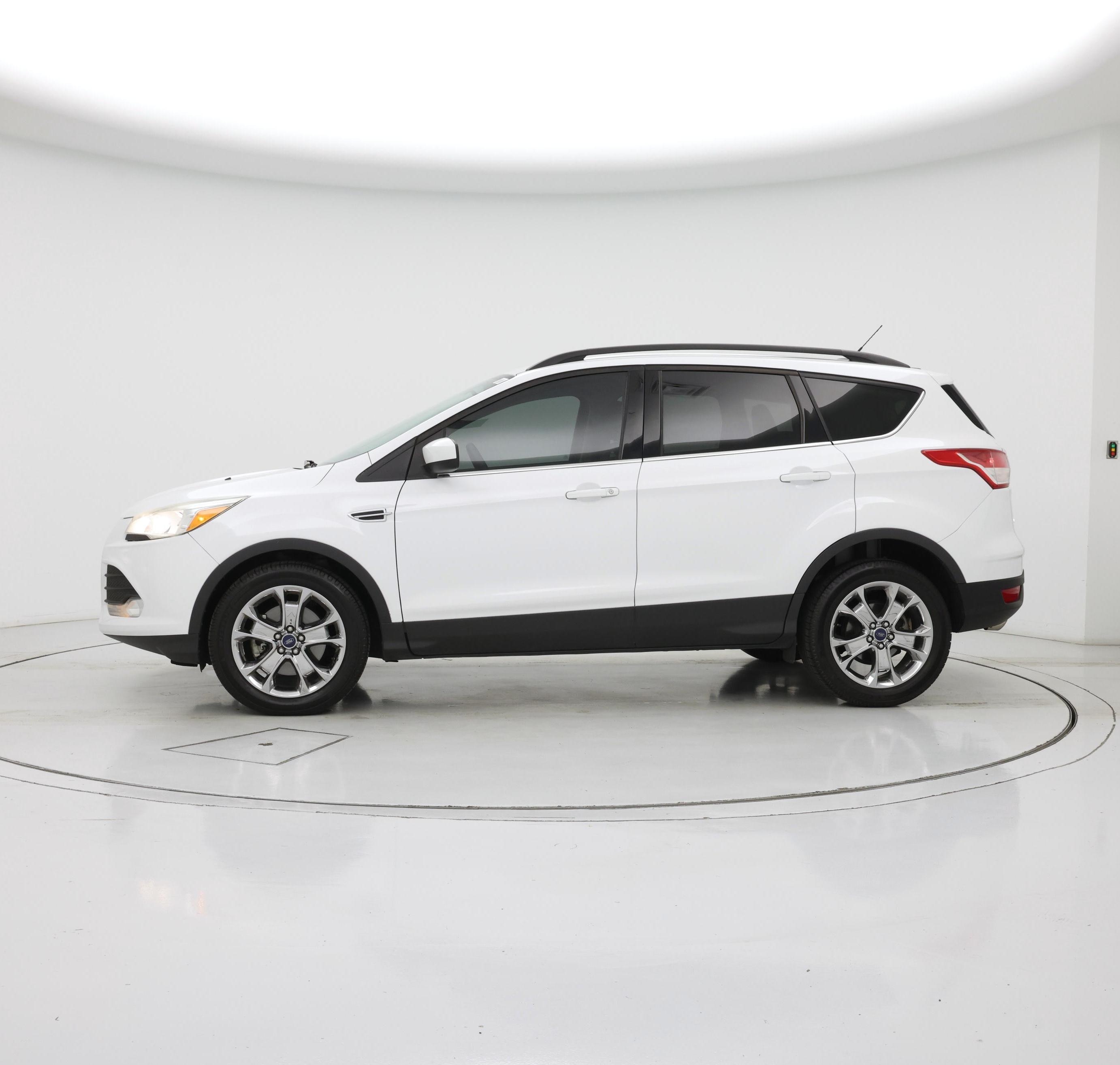 Thumbnail: 2015 Ford Escape - 3