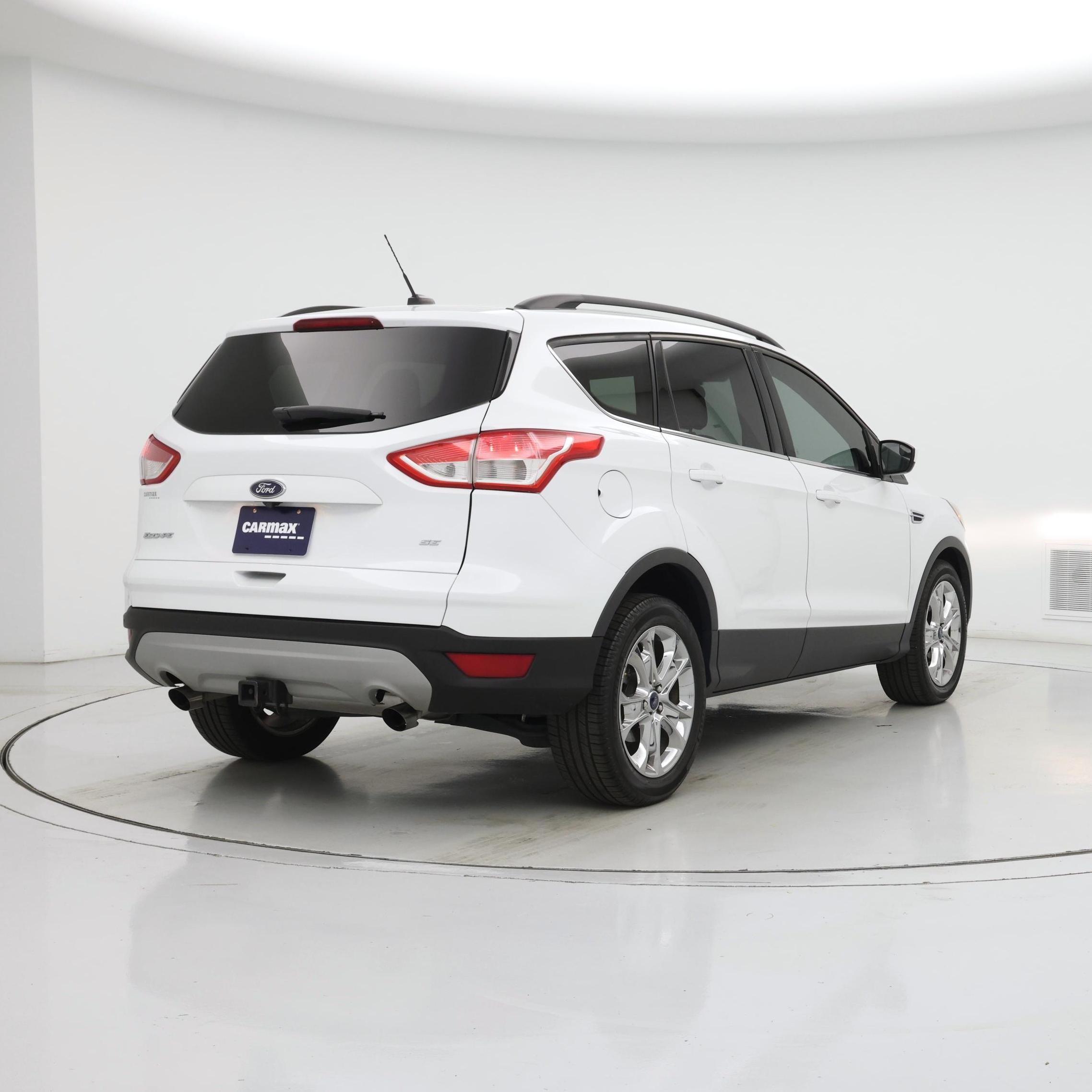 Thumbnail: 2015 Ford Escape - 8