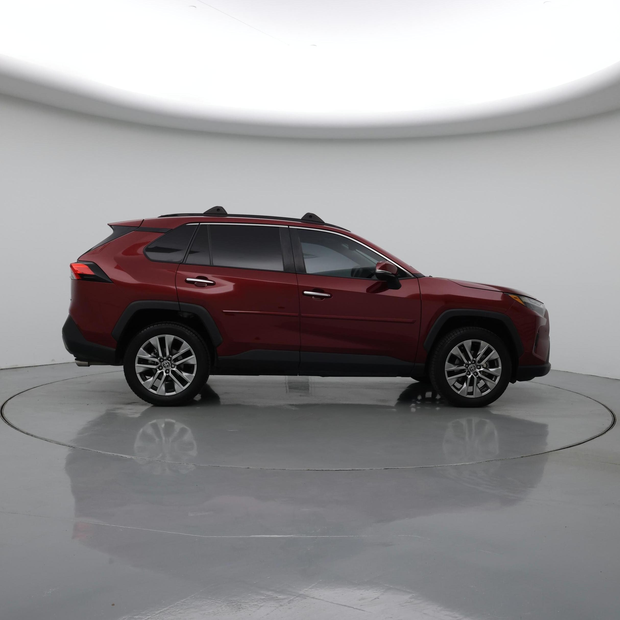 Thumbnail: 2022 Toyota RAV4 - 7