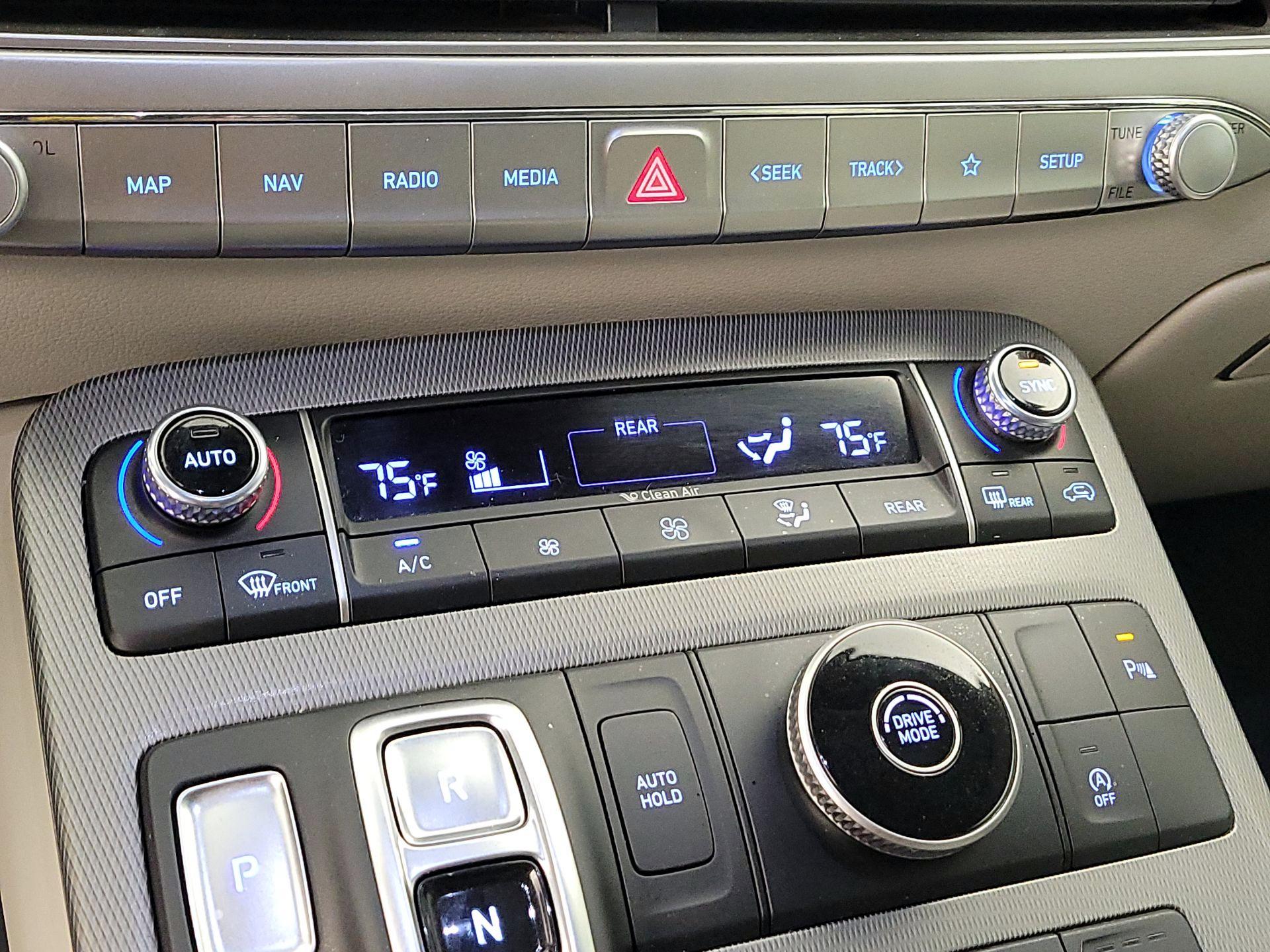 Thumbnail: 2021 Hyundai Palisade - 17