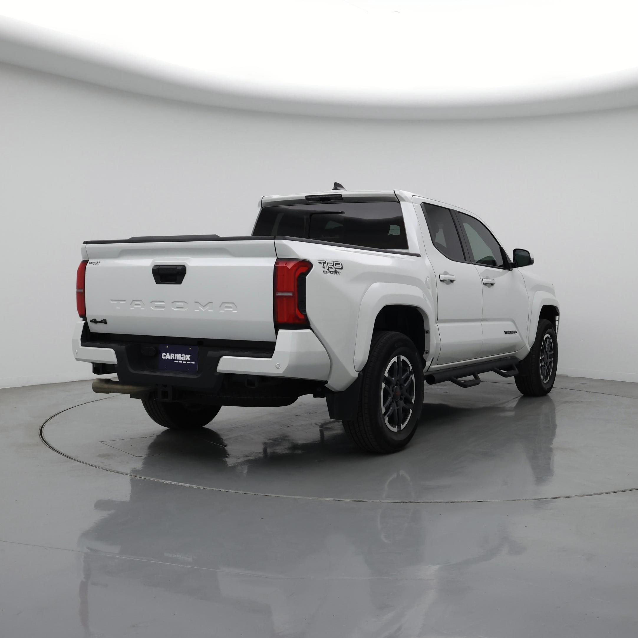 Thumbnail: 2024 Toyota Tacoma - 8