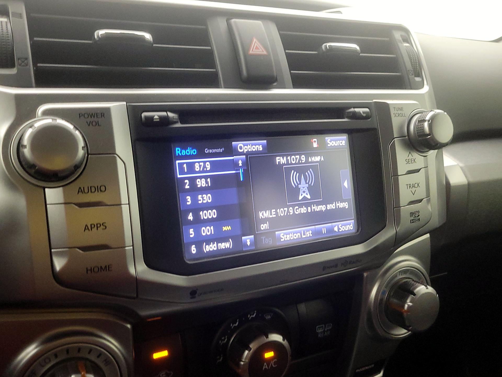 Thumbnail: 2018 Toyota 4Runner - 15